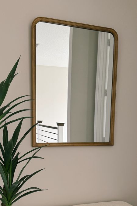 wooden accent mirror 

#LTKhome #LTKitbag #LTKstyletip