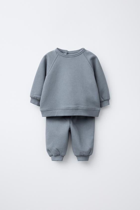 SWEATSHIRT AND JOGGER SET WITH BRUSHED INTERIOR | Zara US