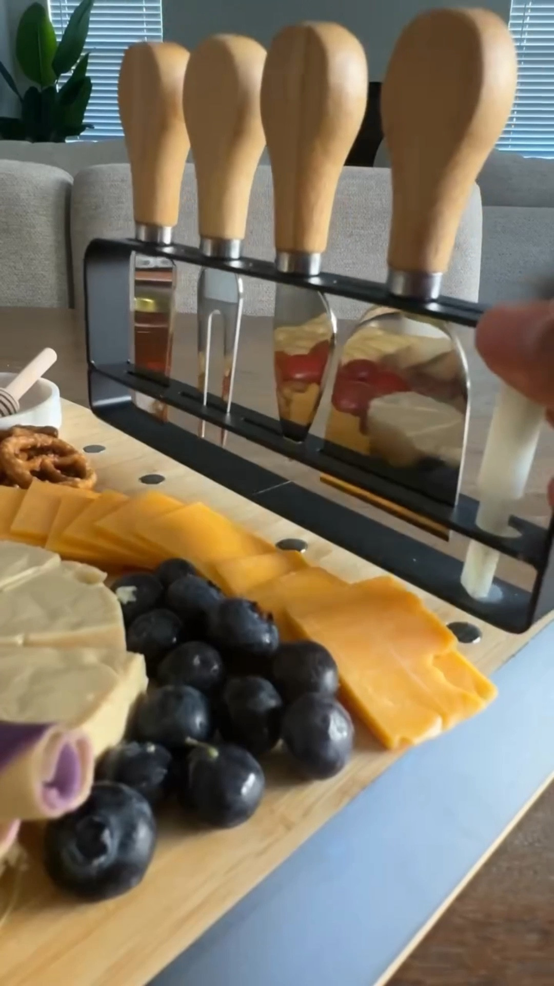 Comment “HOST” below or click my bio link! 🙌🏽

Hosting just got easier! This charcuterie board adjusts to your guest list! You can use it small, medium, or connect both pieces magnetically for a large party spread. It comes with bowls, spread knives, and writable chalk labels. One of the coolest boards I’ve seen!!!!

#AmazonFinds
#HostingEssentials
#CharcuterieBoard

charcuterie board, expandable charcuterie board, magnetic cheese board, hosting ideas, amazon kitchen finds, party serving board, cheese board set, entertaining essentials, charcuterie board ideas, gift ideas, party supplies