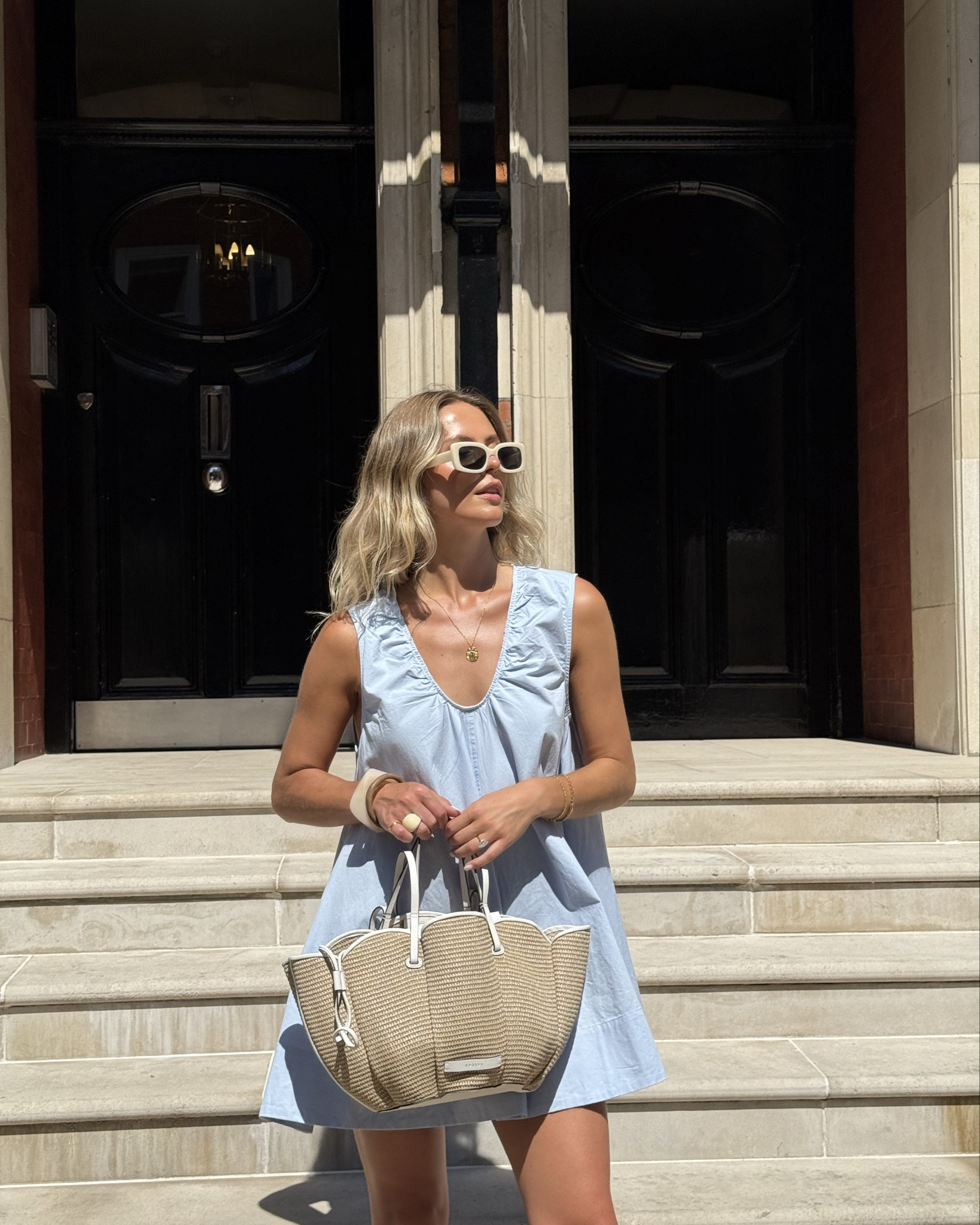 Heatwave outfit: cotton mini dress & cute raffia bag 👌🏼

#Wedding guest look #summer outfit #heatwave style #cotton mini dresss

#LTKwedding #LTKsummer #LTKuk