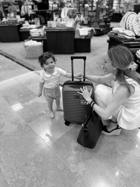 Shopping for a Father’s Day gift! Love this luggage. The bag we picked is the only carry on hard shell I’ve seen with a zip pocket. Perfect easy access for traveling with kids, or for work. 