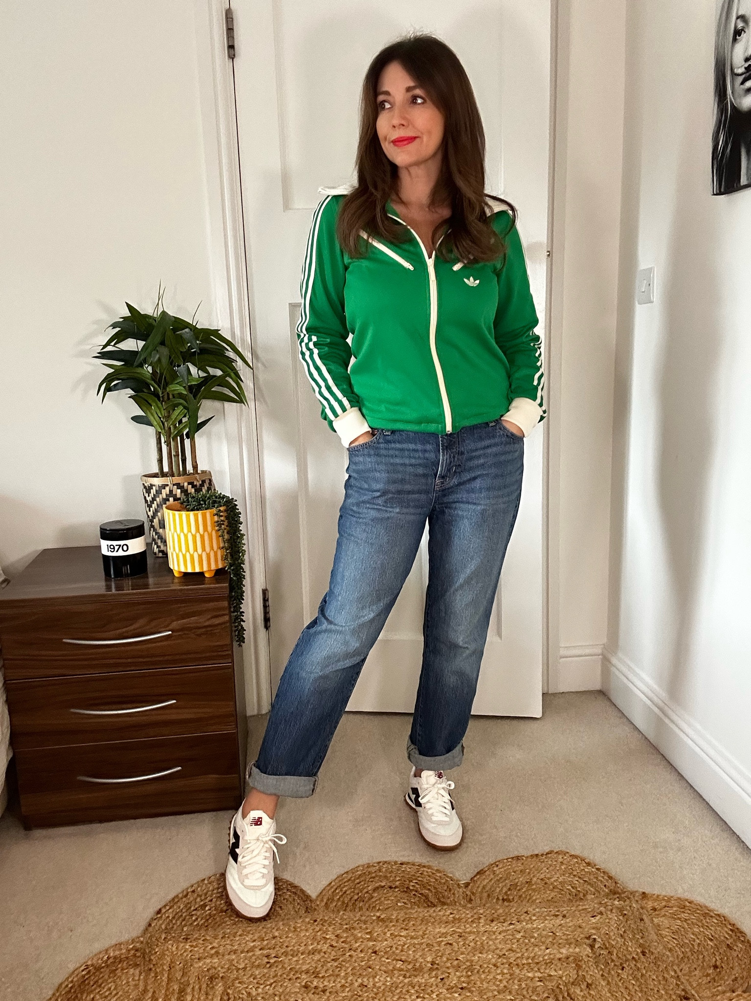 This retro #adidasoriginals track top is giving me 1980’s Olympics vibes! Love it with these boyfriend jeans and New Balance trainers 💚💚💚

#LTKstyletip #LTKeurope #LTKfamily