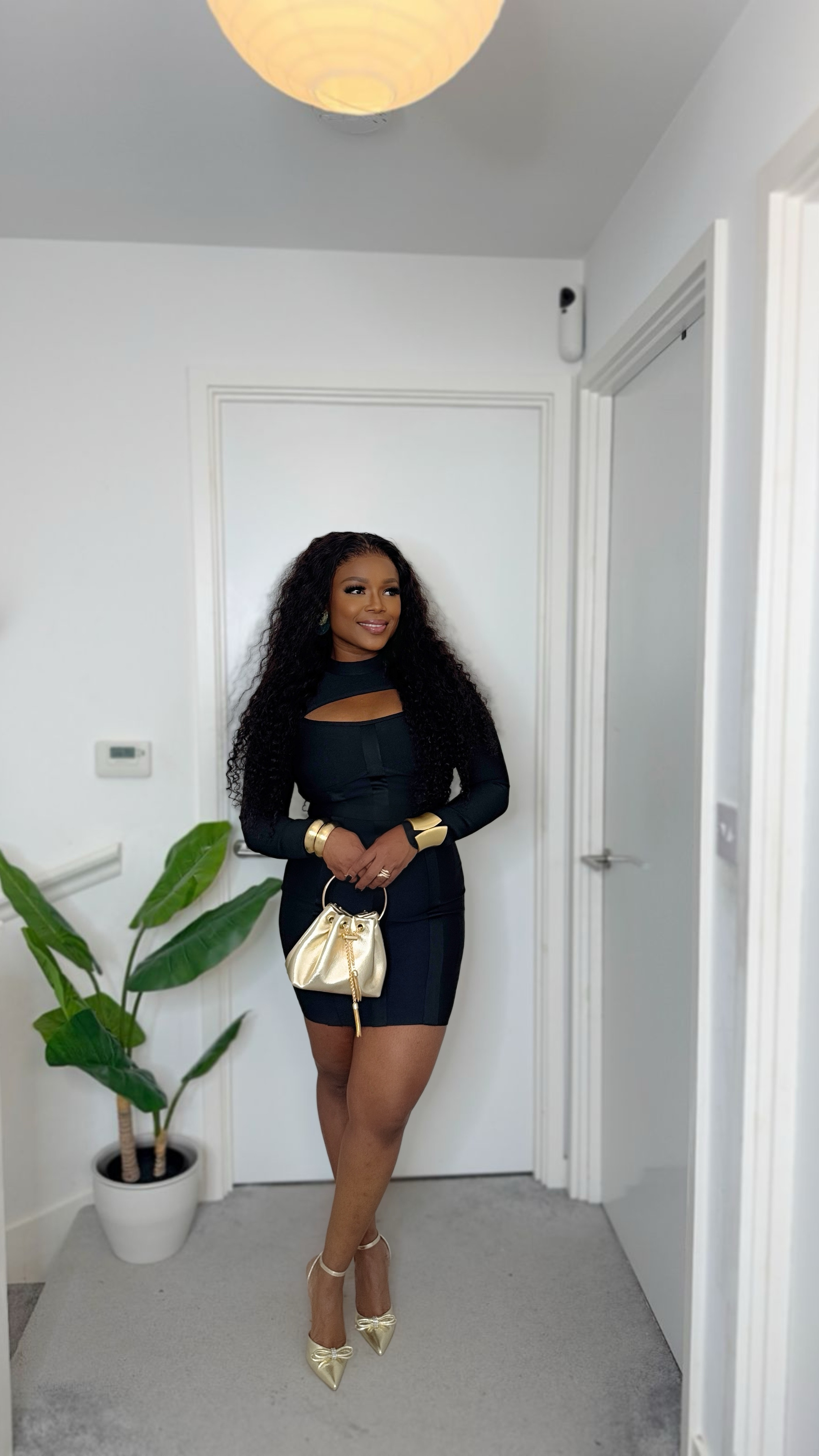 In love with this bandage dress!!!!

#LTKdatenight #LTKluxury #LTKuk