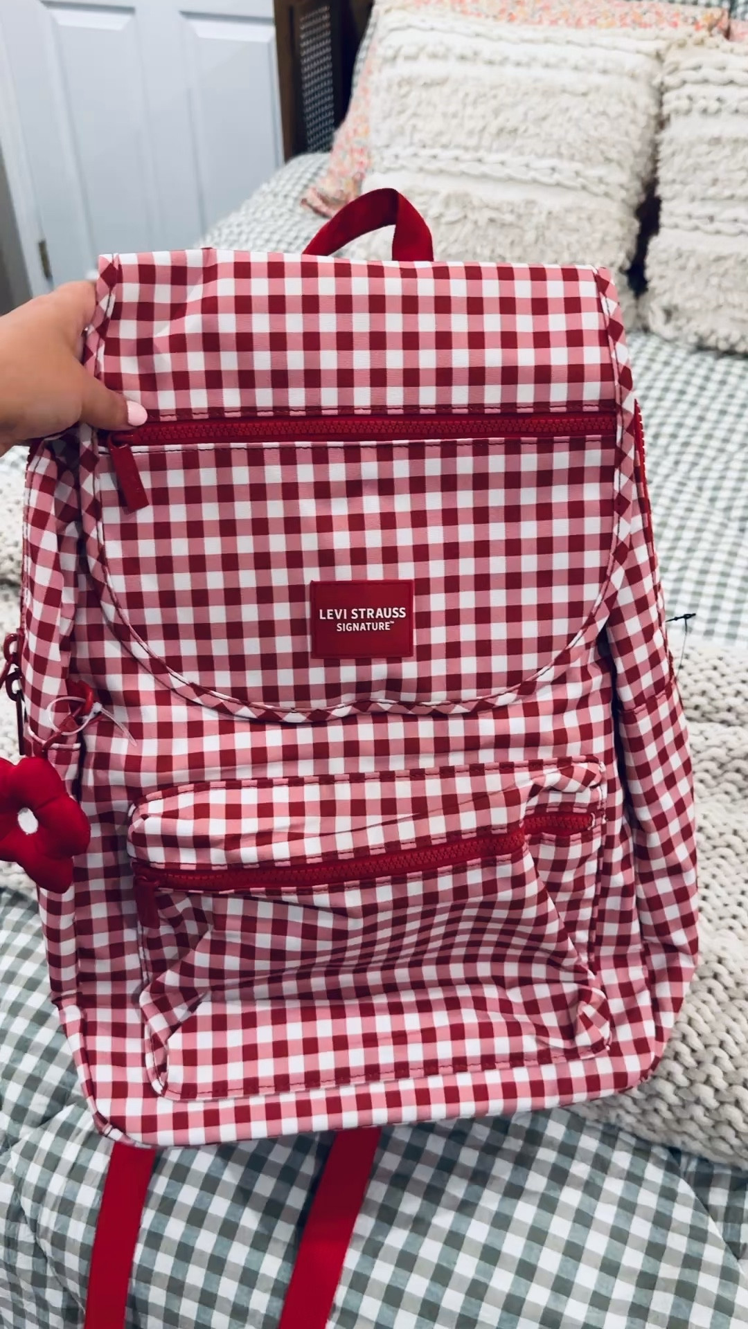 Can you tell I'm currently obsessed with gingham? 

 