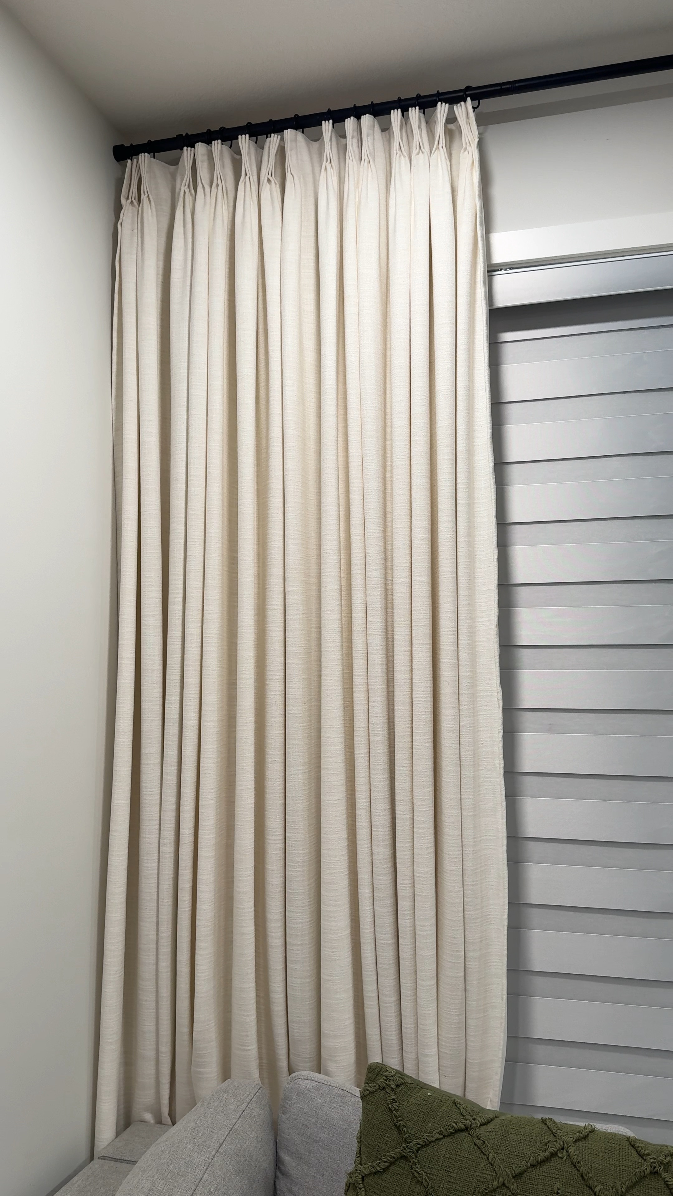 Liz Linen Drape Pleated - Twopages