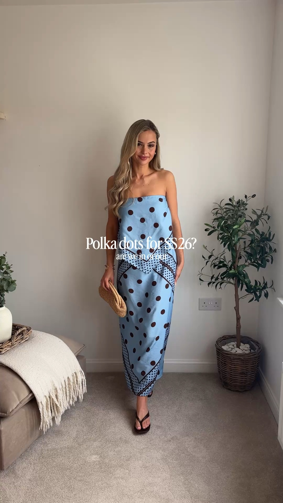 Polka dots for spring/summer are we in or out? 🤭✨

Co-ord holiday two piece dress polka dot blue outfit occasionwear 

#LTKspring #LTKsummer #LTKuk