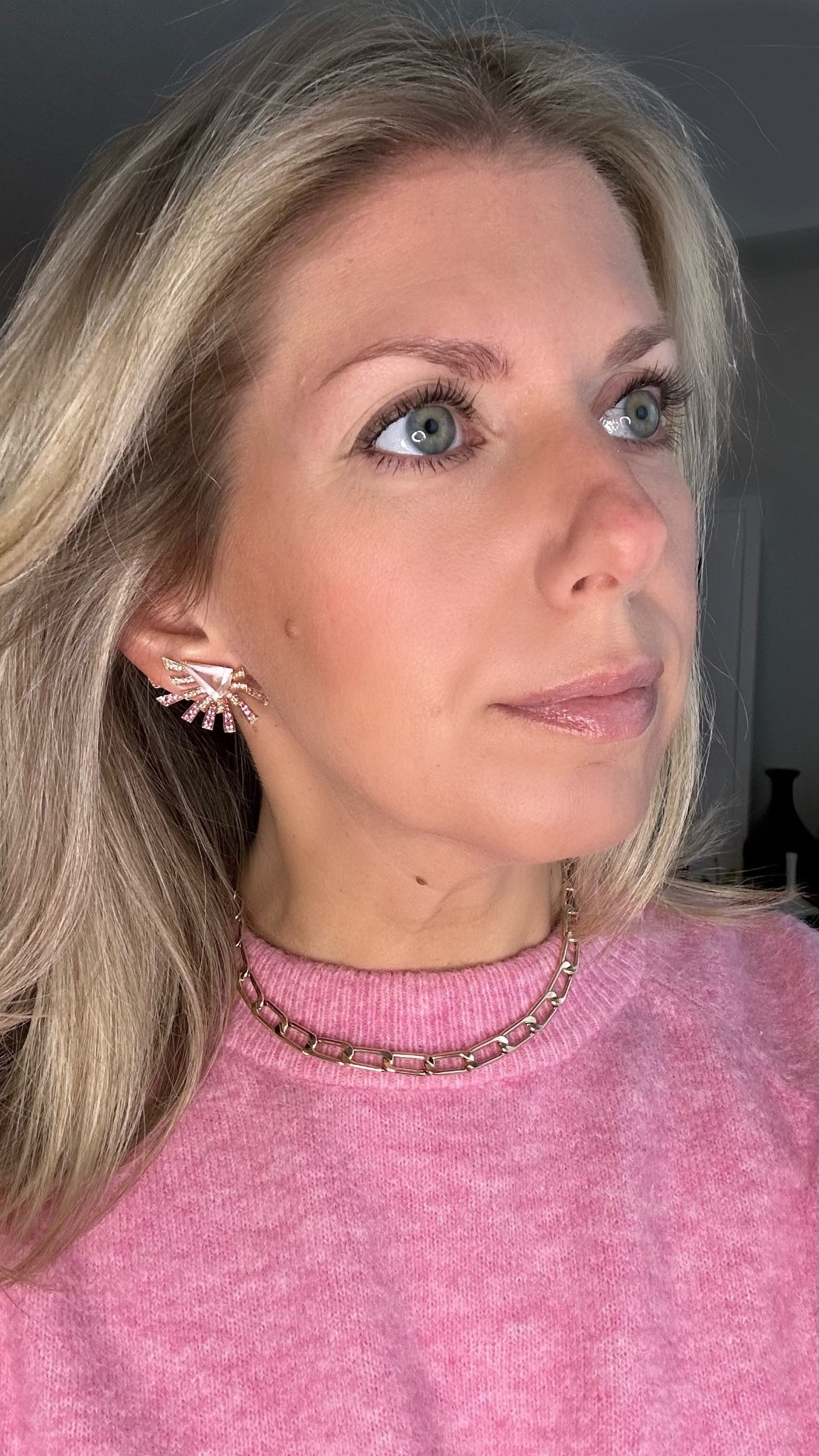 All things pink today! Found similar pink earrings to mine (sold out but love!) 

Fine jewelry 
Diamonds
Pink sapphire earrings
Statement earrings
Gold link chain

#LTKValentine #LTKSaleAlert #LTKOver40