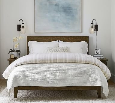 Mateo Platform Bed | Pottery Barn (US)