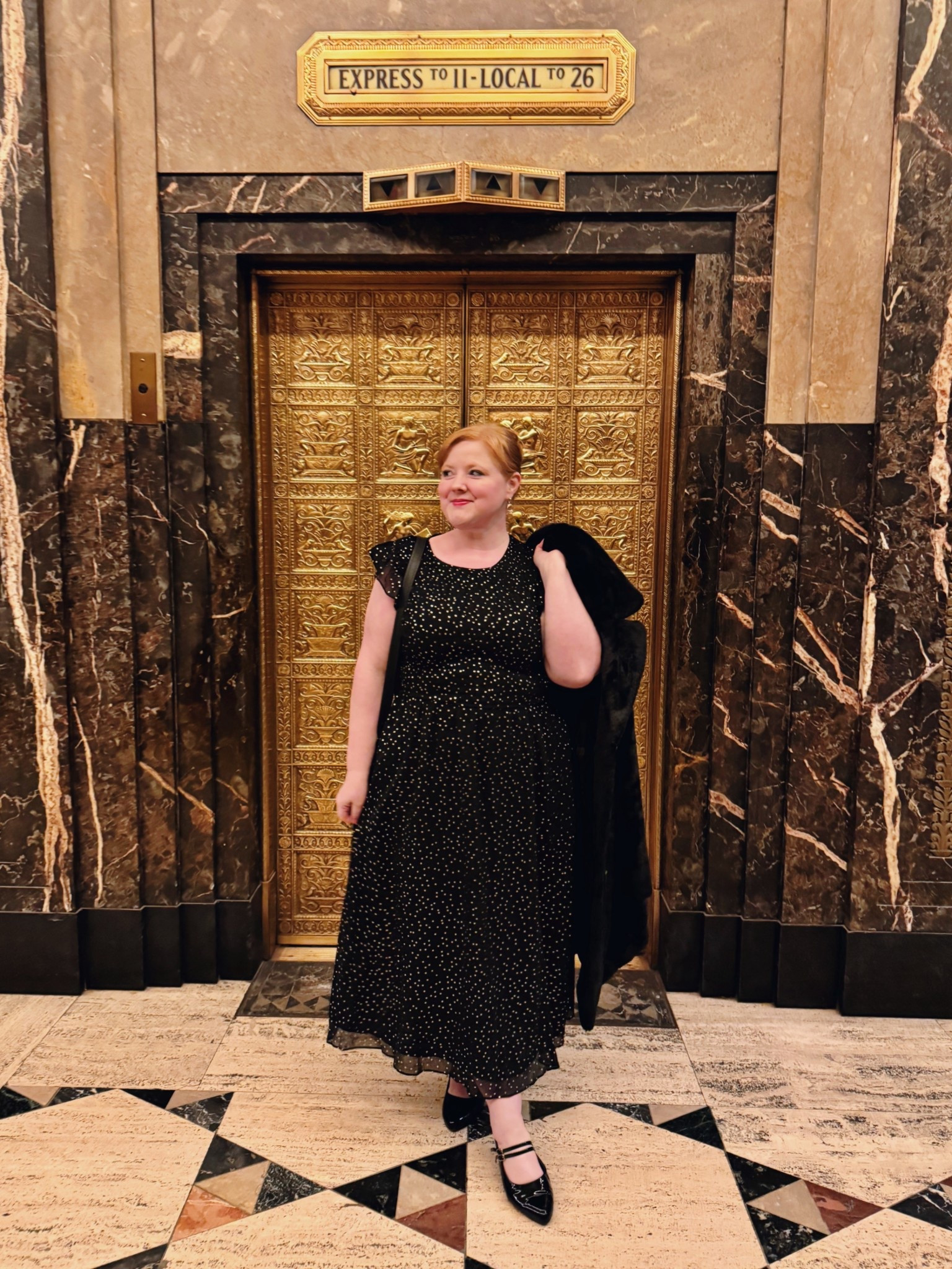 Date Night Outfit at Broadway in Detroit 🖤✨

Lane Bryant Dress Size 14/16
Ulla Popken Faux Fur Coat size 16/18 (35% OFF with code LIZULLA)


#LTKMidsize #LTKPlusSize #LTKHoliday