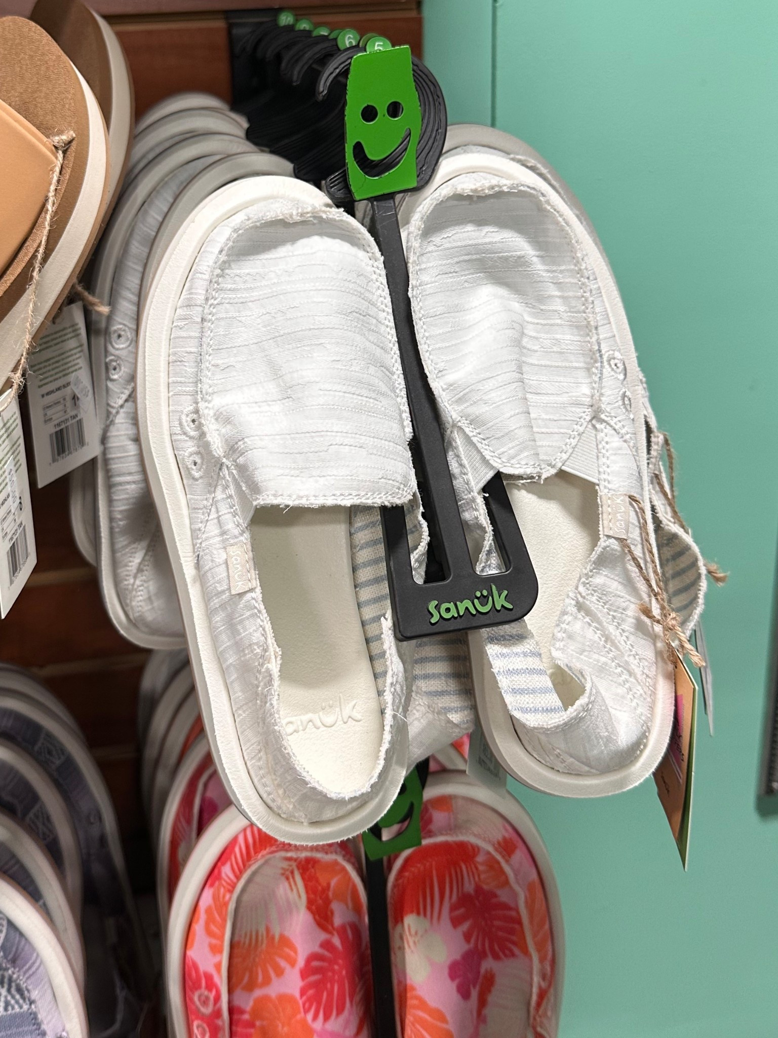 Lightweight, cute & perfect for your next trip!!

#LTKSummerEdit #LTKSaleAlert #LTKSeasonal