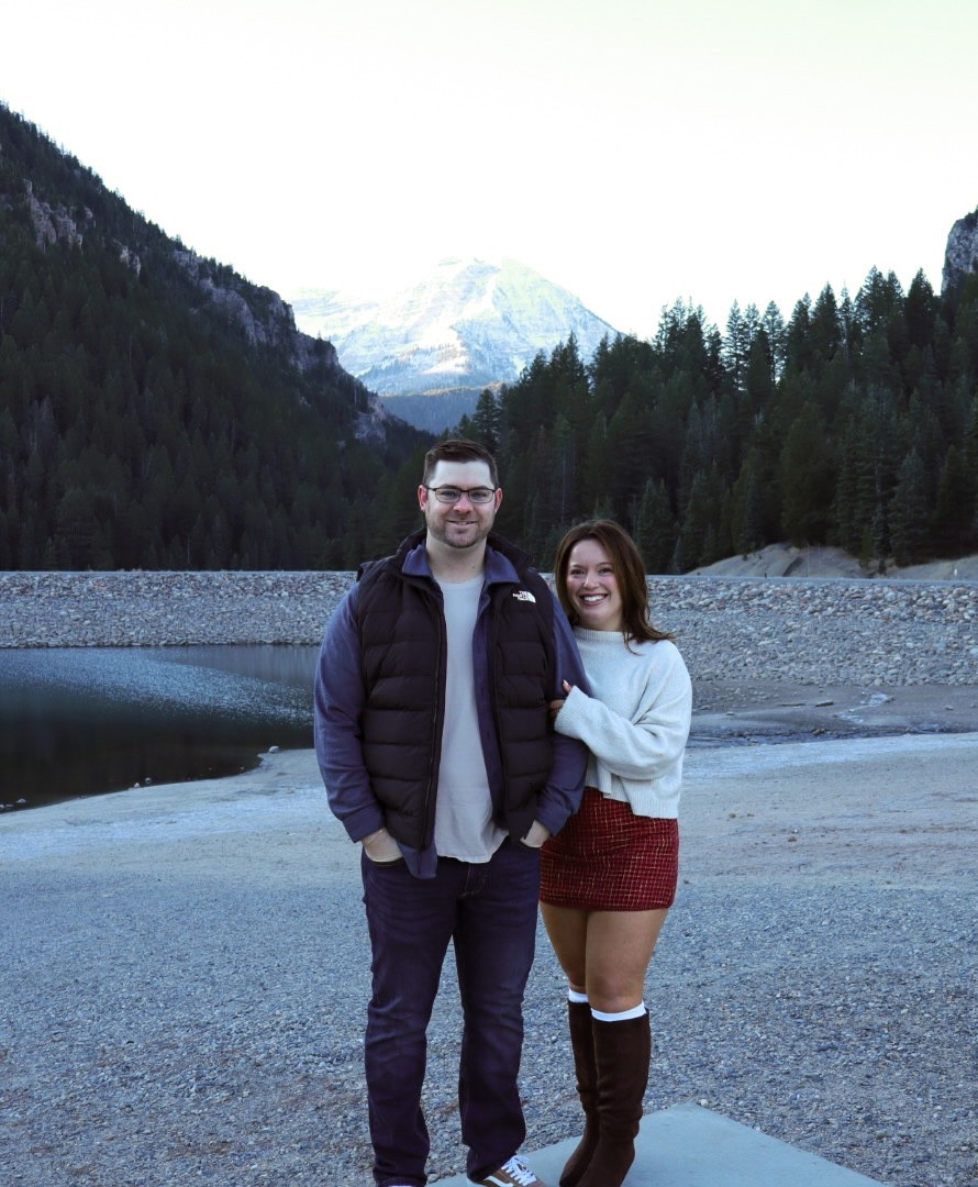 The sweater and skirt are both from altar’d state but it won’t let me link altar’d state 😭🤍 

#mountains #wifey #utah #winter #tibbleforkreservoir #fallphotos #photography #love #dayinmylife #dayinthelife

#LTKGiftGuide #LTKHoliday #LTKBeauty