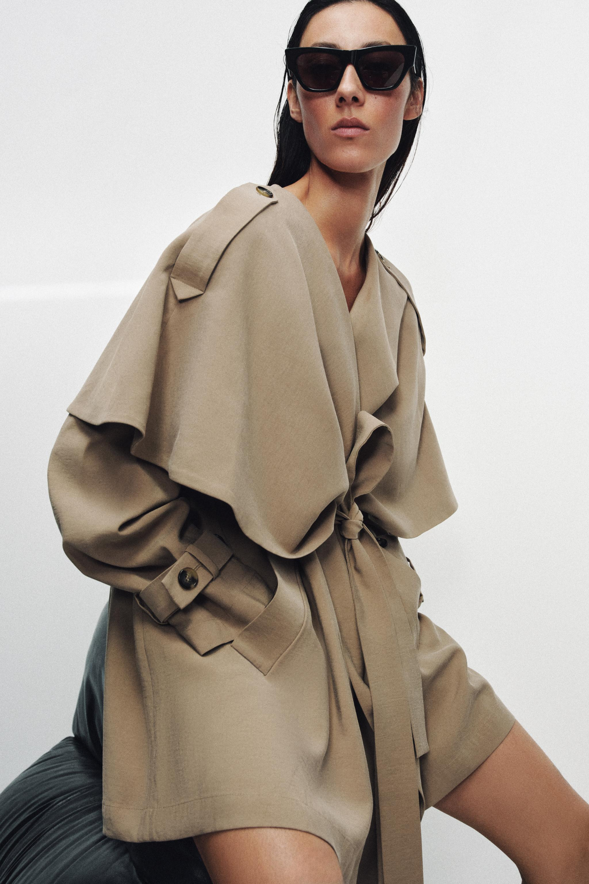 ZW COLLECTION SHORT FLOWING TRENCH COAT | Zara UK