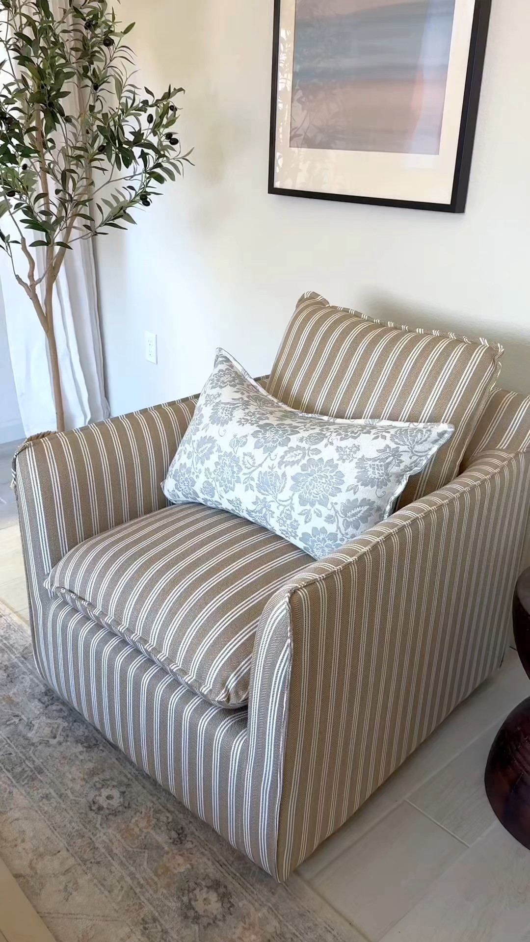 It’s giving Nancy Meyers beach house- a cozy, grandma chair you can chill and sip your cup of tea in ☕️🌊

Love the swivel and the cushions are sooo comfy!! 

Comes in a pretty classic blue and white stripe. 


#nancymeyersaesthetic #nancymeyers #swivelchair #shopltk #homedecor #wayfairfinds #wayfair #wayfaircreator #coastalhomedecor #coastalaesthetic 

#LTKHome