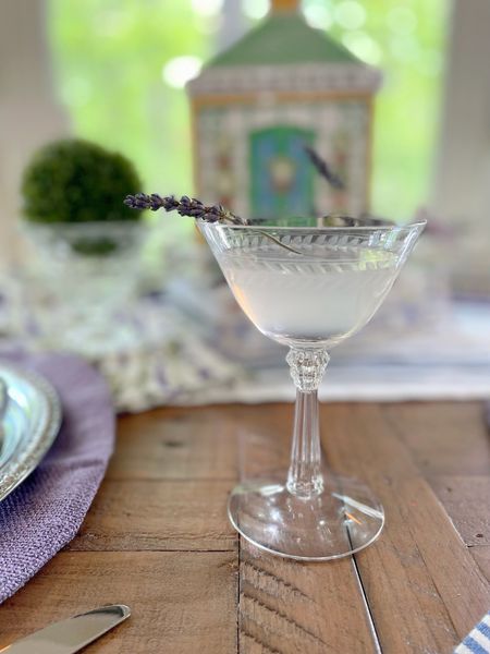 Fostoria Laurel cocktail glasses, sherbet glasses, martini glasses 

#LTKunder50 #LTKhome #LTKunder100