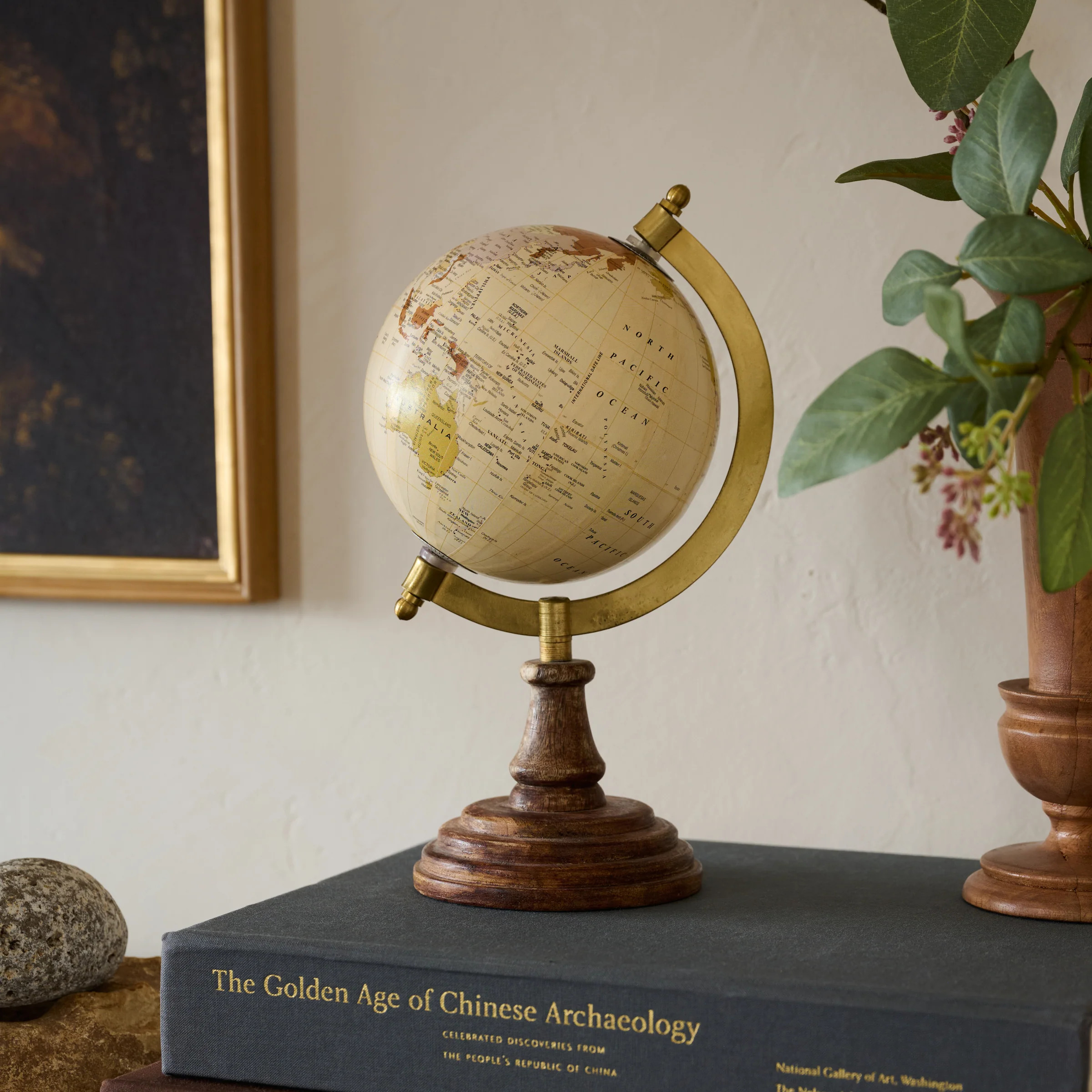 Decorative Globe | Magnolia