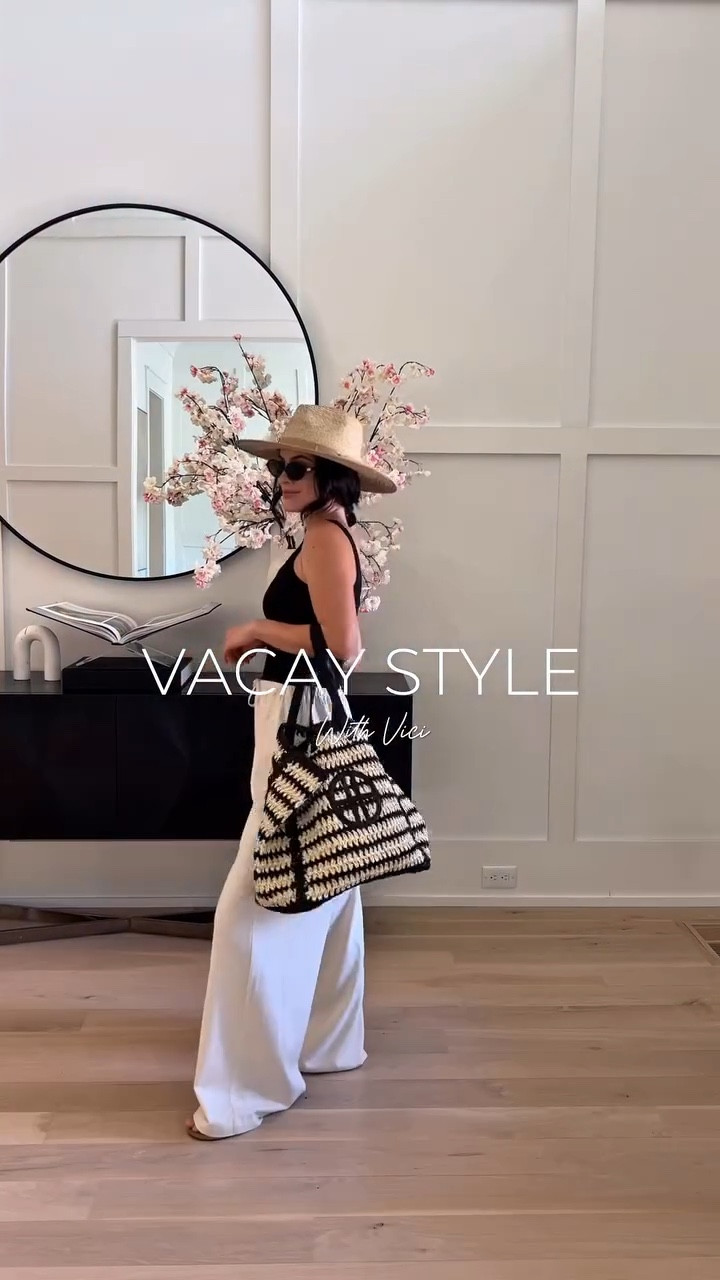 My code is active until the end of the month! Use SIMPLYLOVELY35 for an extra 35% off sitewide🤍 

Vacation outfits. Summer outfit  #vicipartner

#LTKTravel #LTKSaleAlert #LTKmomlife