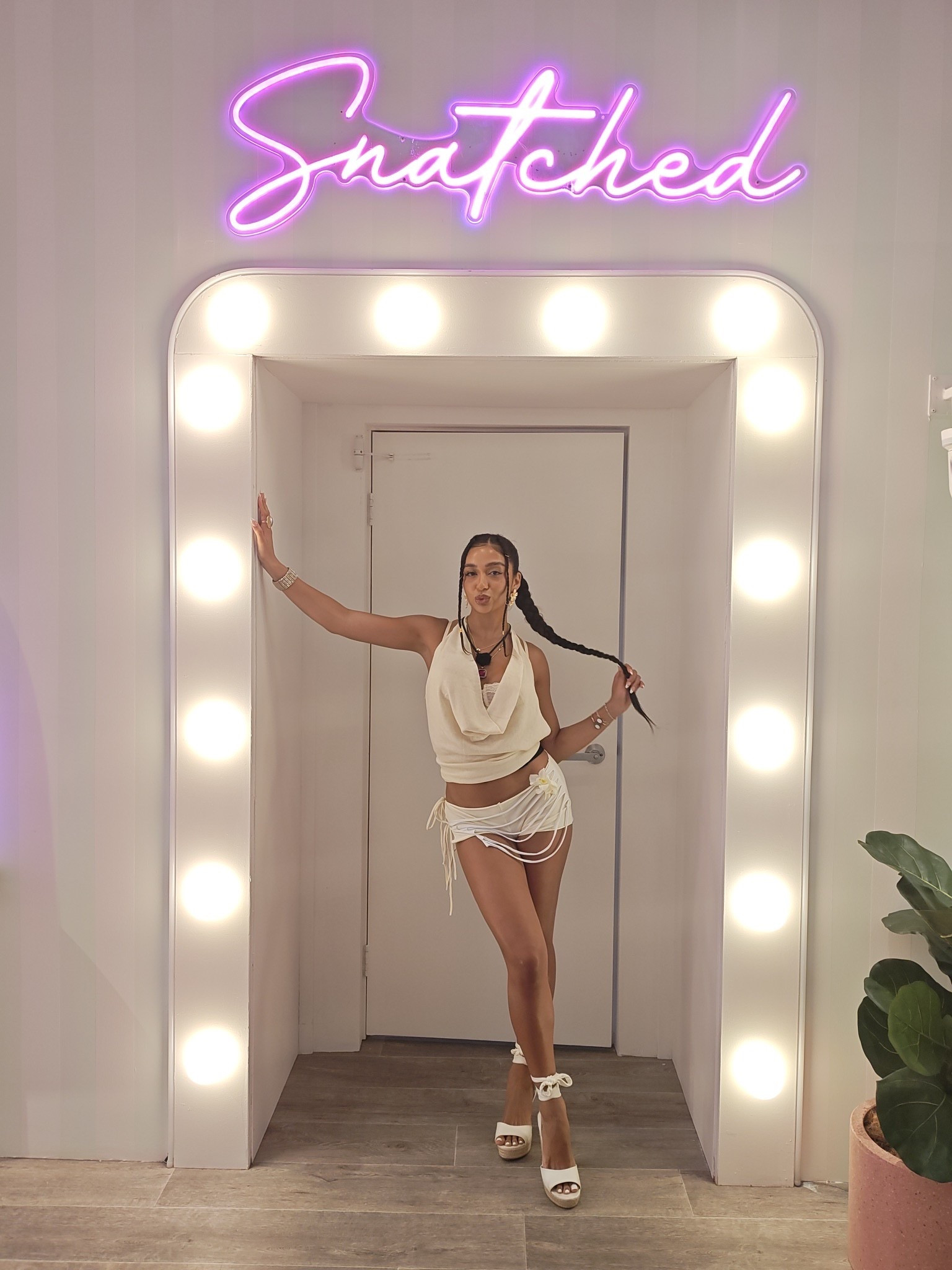 another love island look! all white 🤍✨

#LTKFindsUnder100 #LTKStyleTip #LTKSeasonal