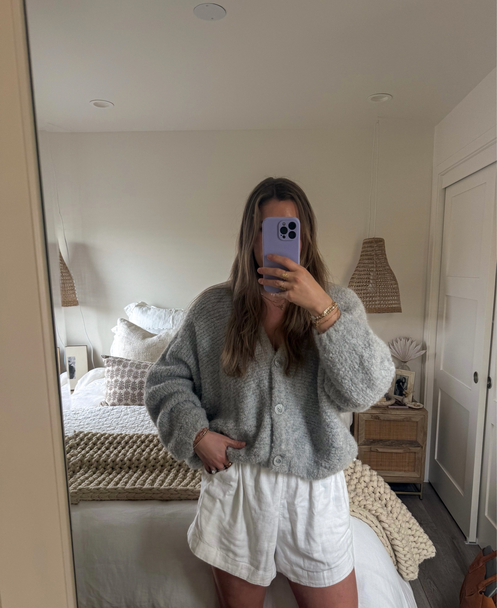 my favorite cozy cardigan + linen shorts! still winter but almost spring ✨