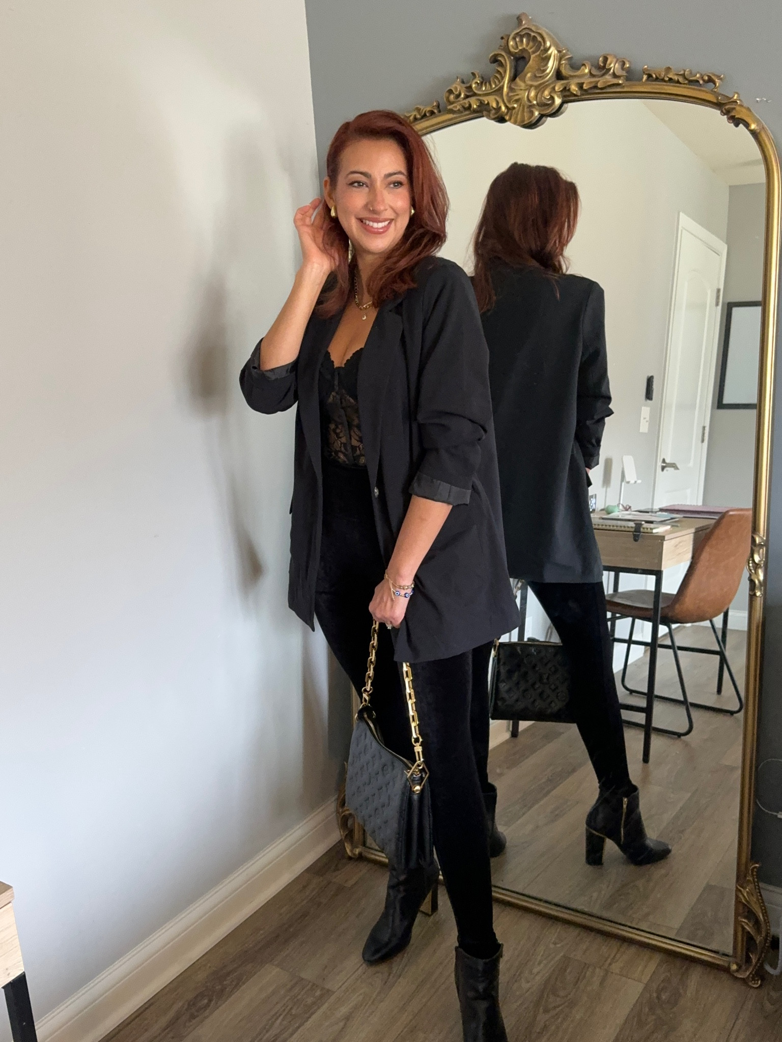 Last minute Valentine’s Day outfit #ootd #spanx 

#LTKstyletip #LTKbeauty #LTKmidsize