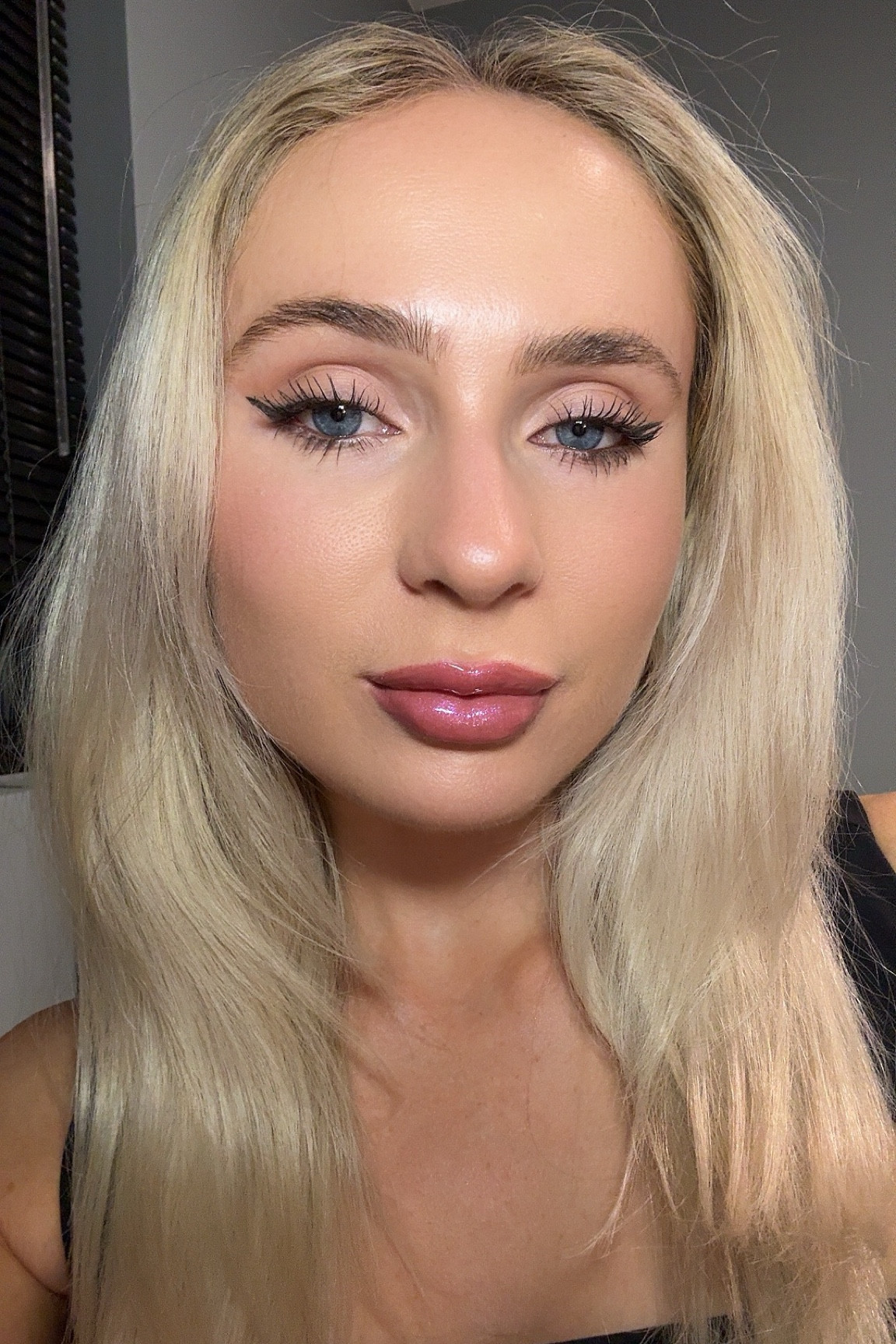 Winged eyeliner is back 🖤

#LTKBeauty