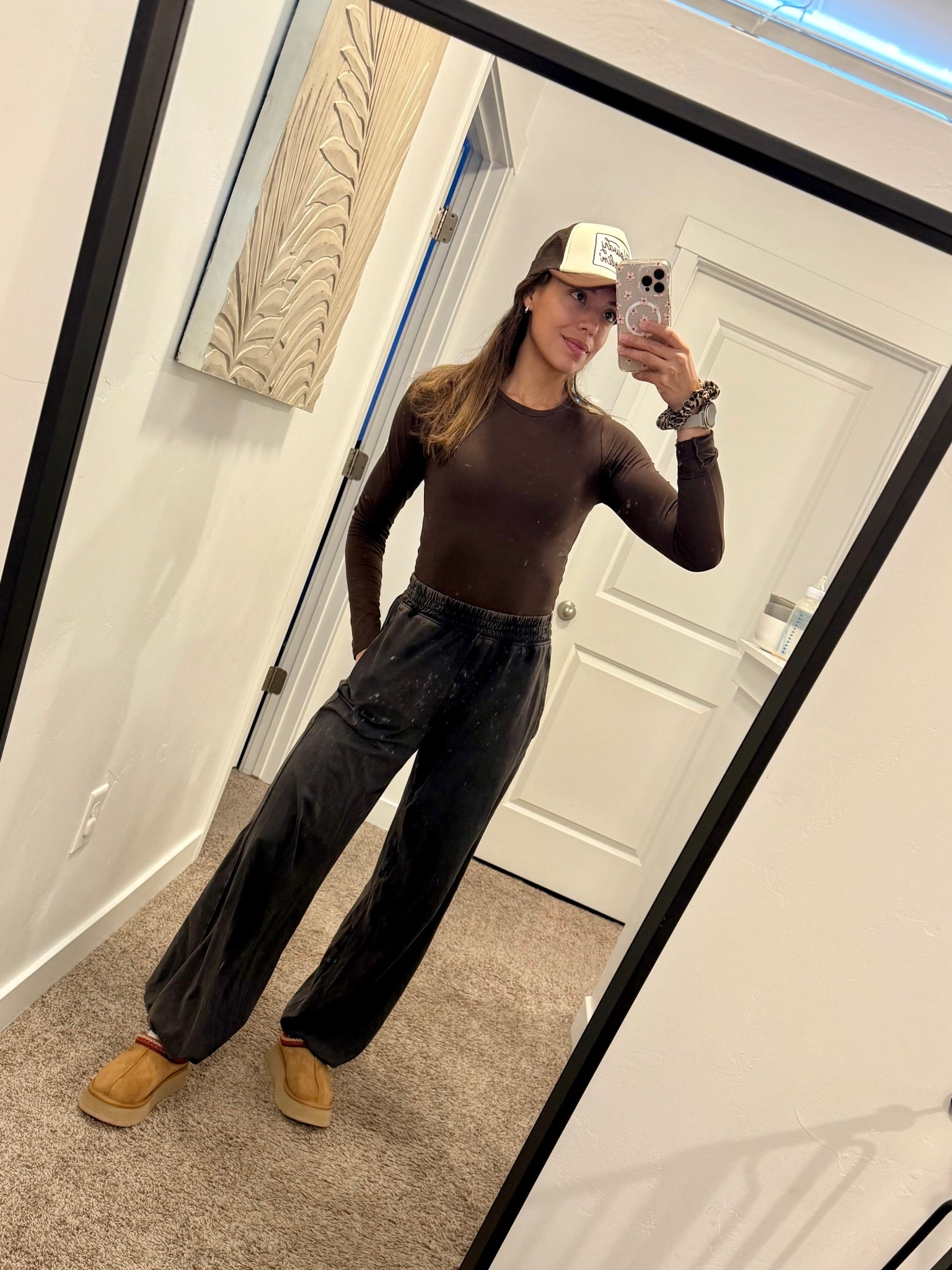 Fall outfit comfy, and perfect to run errands.
Fall outfit, comfy mom outfit, seasonal outfit

#LTKSeasonal #LTKootd #LTKSaleAlert