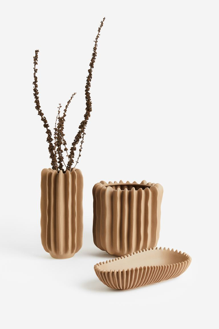 Large Stoneware Plant Pot | H&M (US + CA)