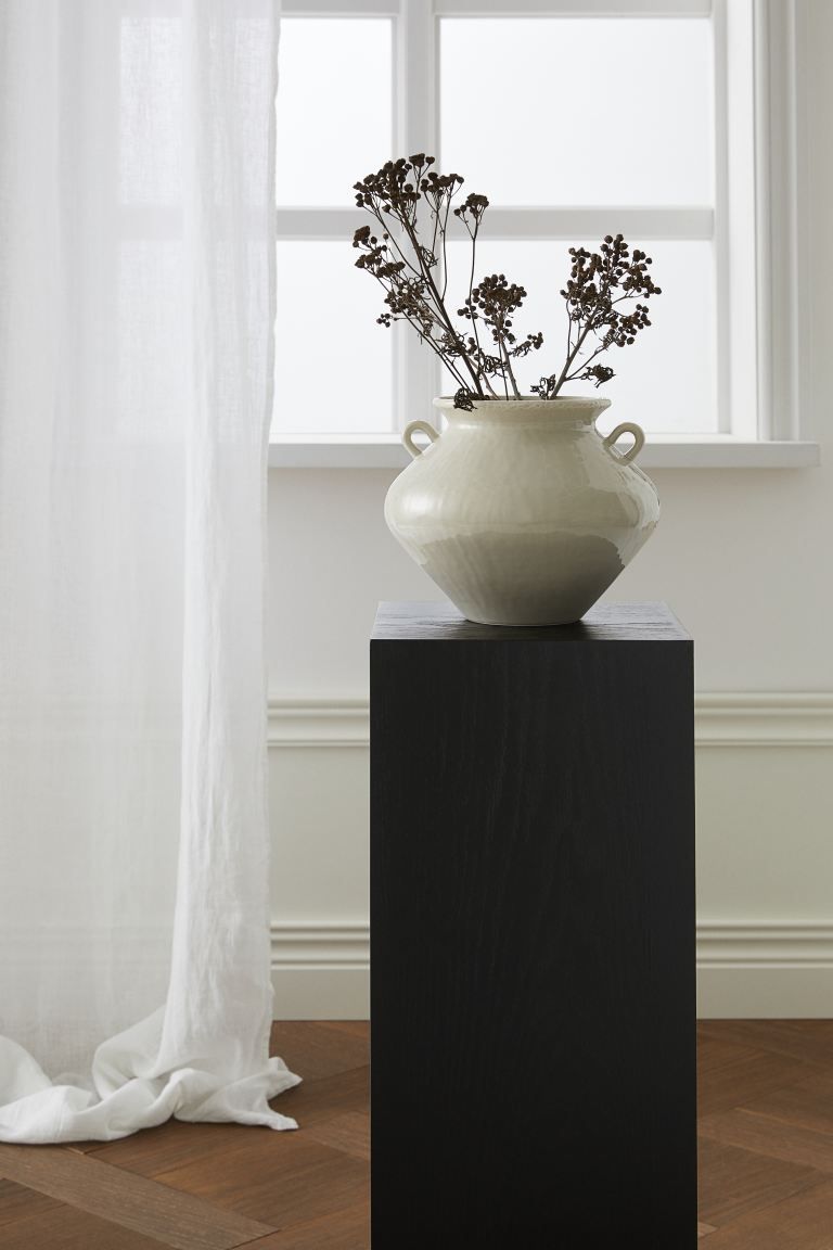 Pedestal - Black - Home All | H&M GB | H&M (UK, MY, IN, SG, PH, TW, HK)