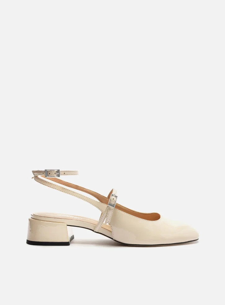 Sapato Off-white Arezzo Boneca Verniz Aberto Tiras Fivelas | ZZ Mall (BR)