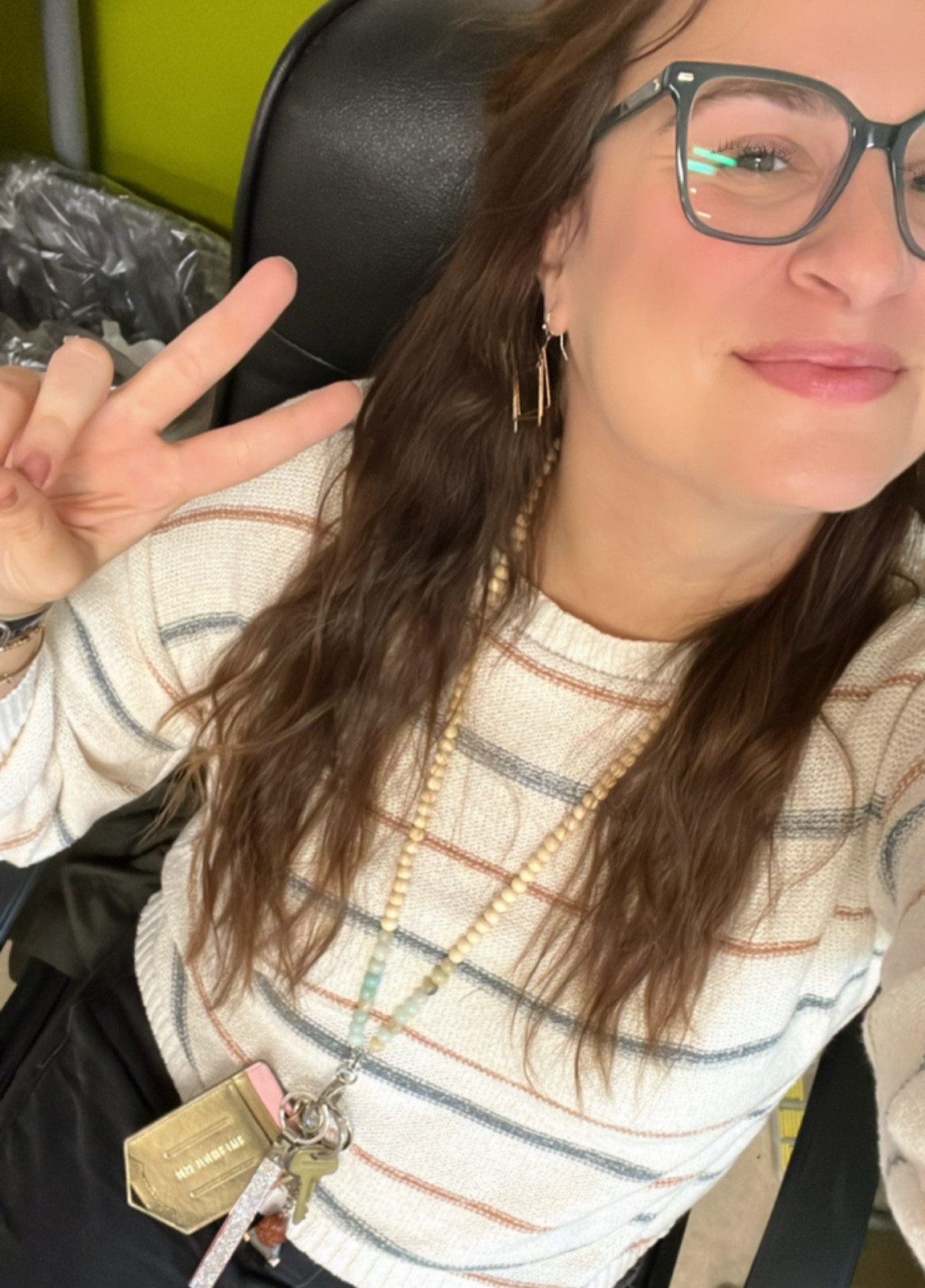 First sweater weather day since school started! Love that this sweater is lightweight ☺️

#LTKSeasonal #LTKfindsunder50 #LTKmidsize