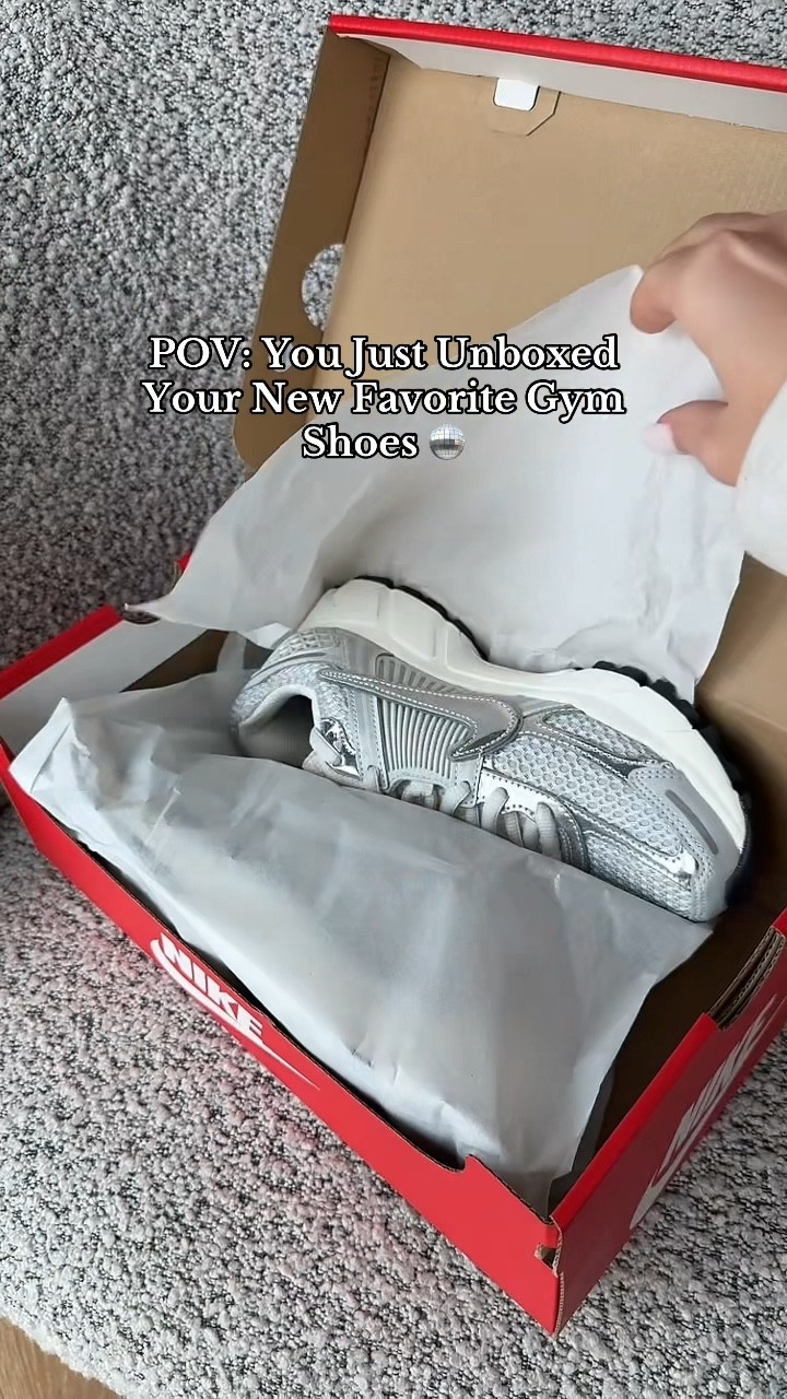 New sneaks 👟🪩

These are so comfy and I think they run TTS! 

#LTKShoeCrush #LTKActive #LTKWatchNow