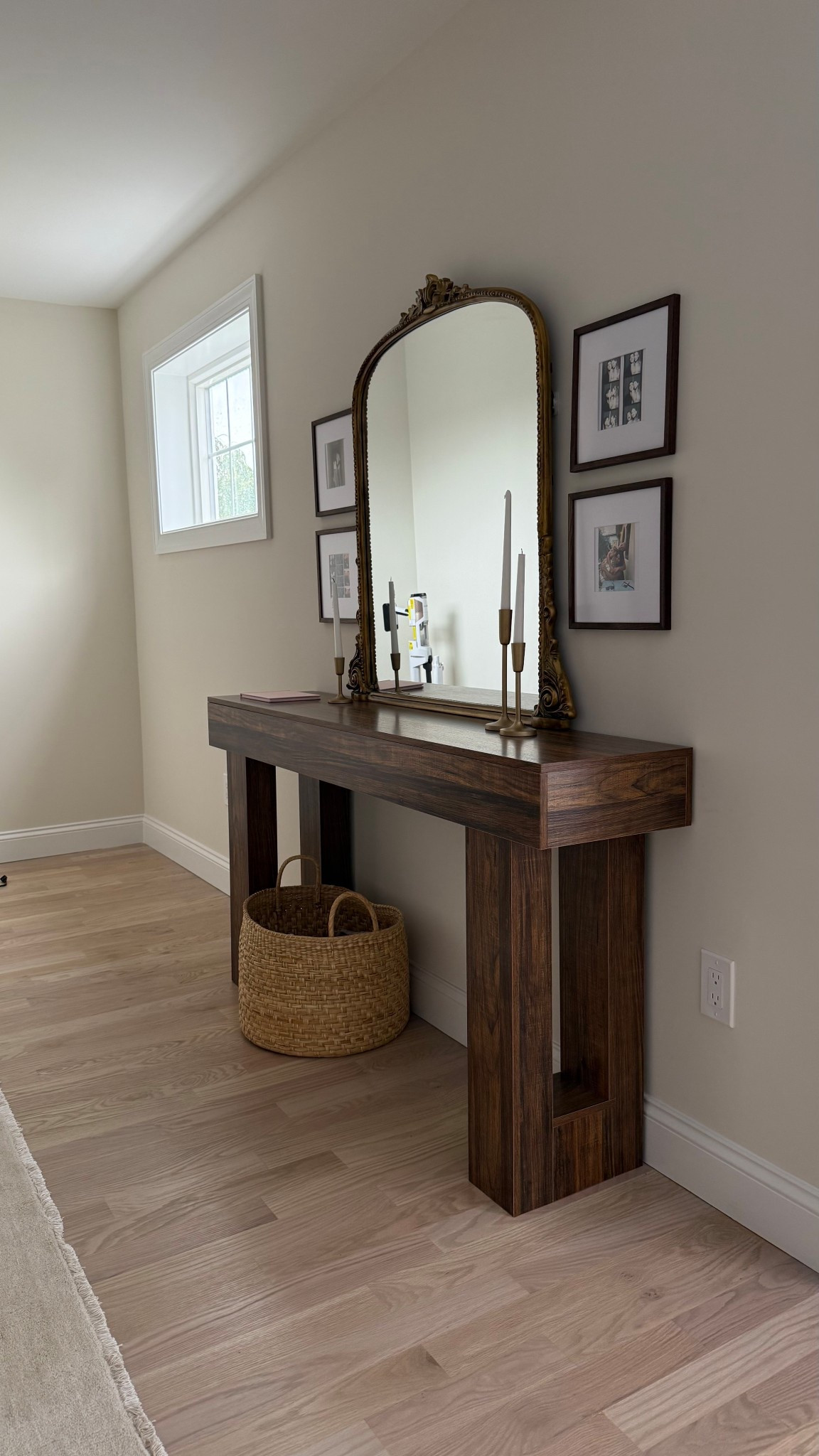 My accent table in my living room is on sale rn! ✨🫶 

#LTKHome #LTKHoliday #LTKGiftGuide