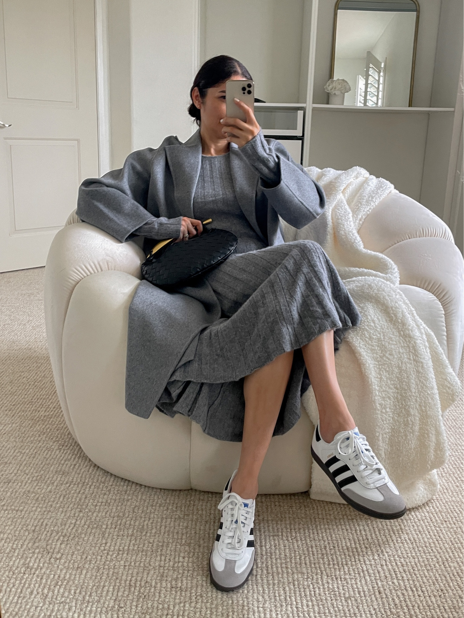 Back on stock!

How to wear adidas samba classic for women
Head over the blog for full blog post
Adidas white samba sneakers 
Adidas black samba sneakers 
How to wear adidas samba sneakers 
Adidas samba outfit ideas women
Adidas samba sizing 

#LTKshoecrush #LTKunder100