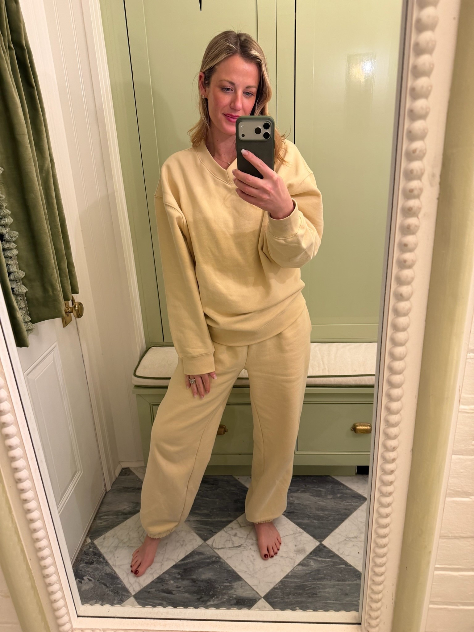 Obsessed with this set from reformation!

#LTKootd #LTKgrwm #LTKdayinmylife