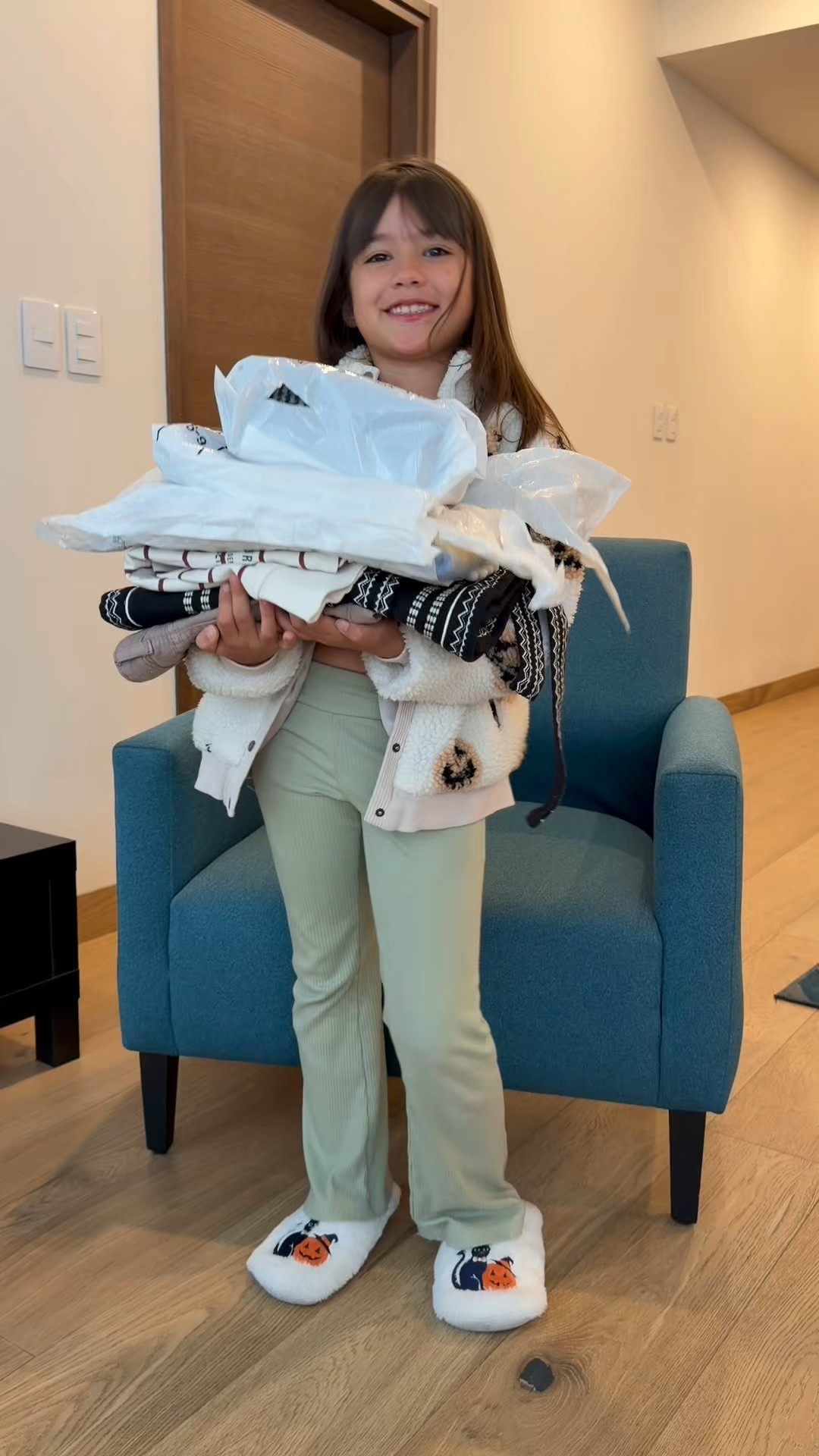 Mango Kids Haul ✨🫶🏼
Kids fashion, little girls, big girls ✨💫

#LTKSaleAlert #LTKStyleTip #LTKKids