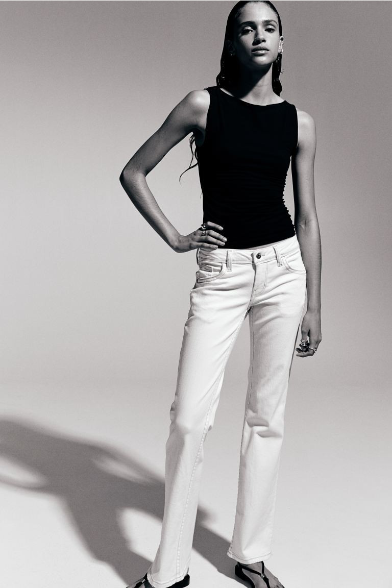 Flared Low Jeans - Low waist - Long - Cream - Ladies | H&M US | H&M (US + CA)