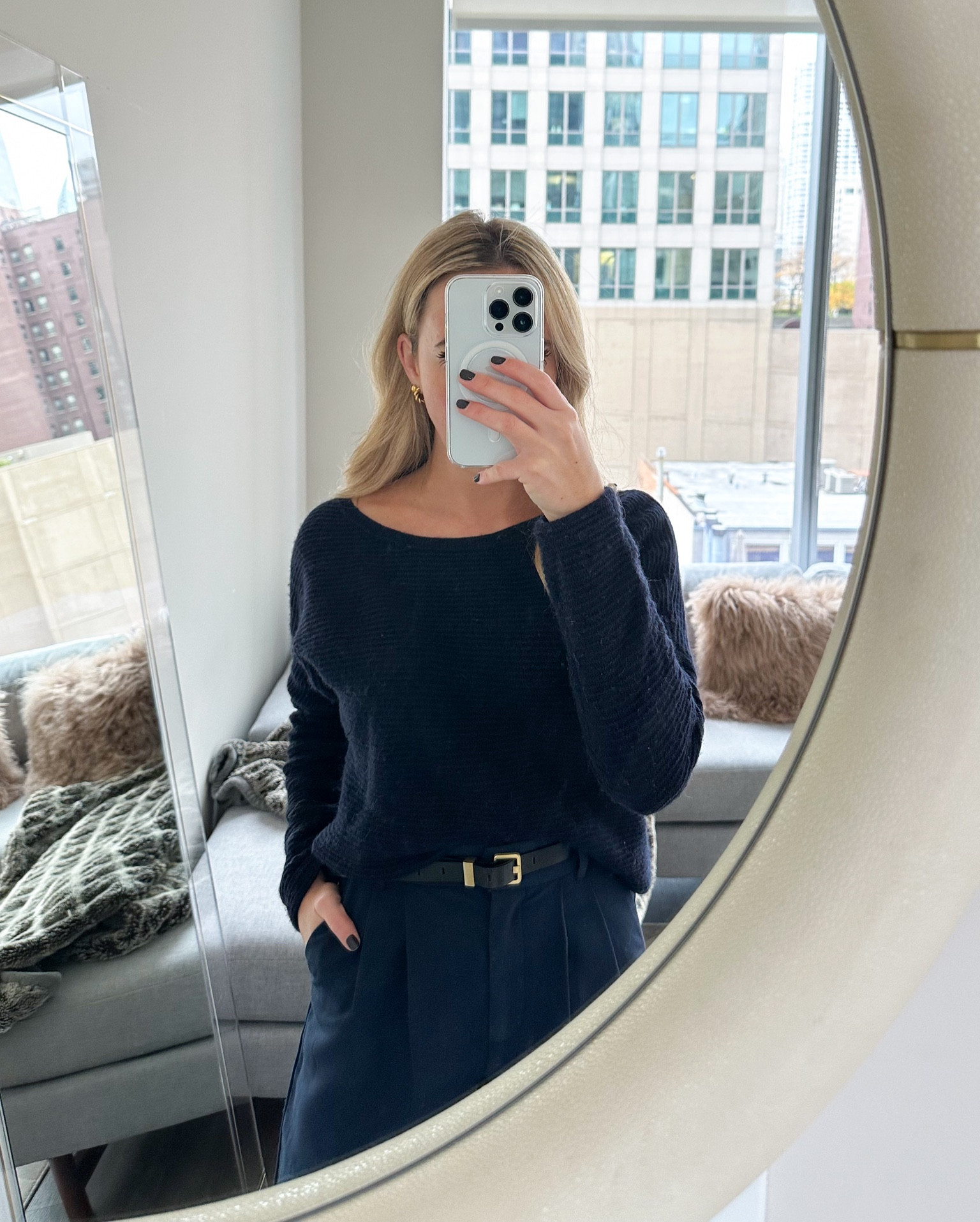 workwear
petite office outfits
high waisted trouser
Abercrombie sloane pants
petite pants
gold hoop earrings 

#LTKHoliday #LTKworkwear #LTKfindsunder100

#LTKSeasonal #LTKWorkwear #LTKTravel