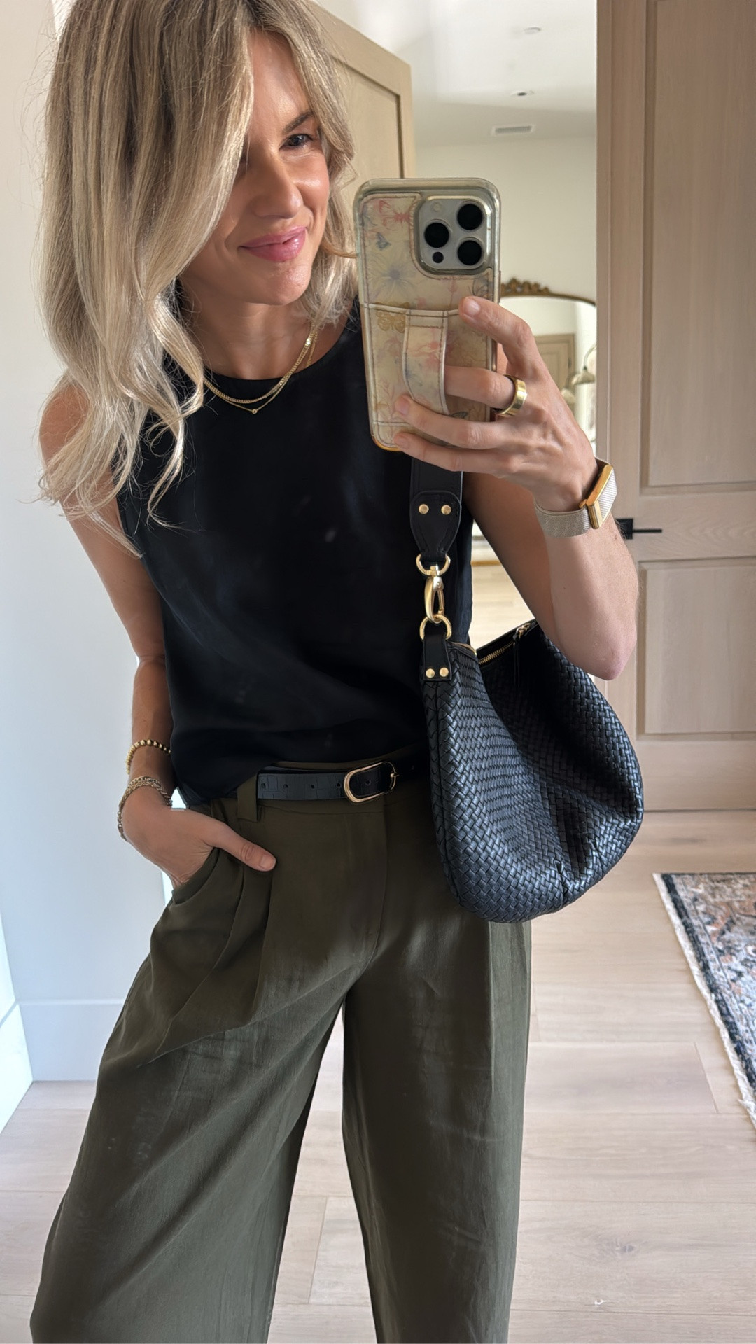 I love my outfit today so much! I’m wearing a size small in the top and a size 4 in the pants which are my normal sizes so I’d say they’re true to size. I love it because it’s nice enough to wear to a dinner or to work but casual enough that you can wear it out and about to pretty much anything.

Also linking my accessories. Which are insanely affordable.

#LTKootd #LTKOver40