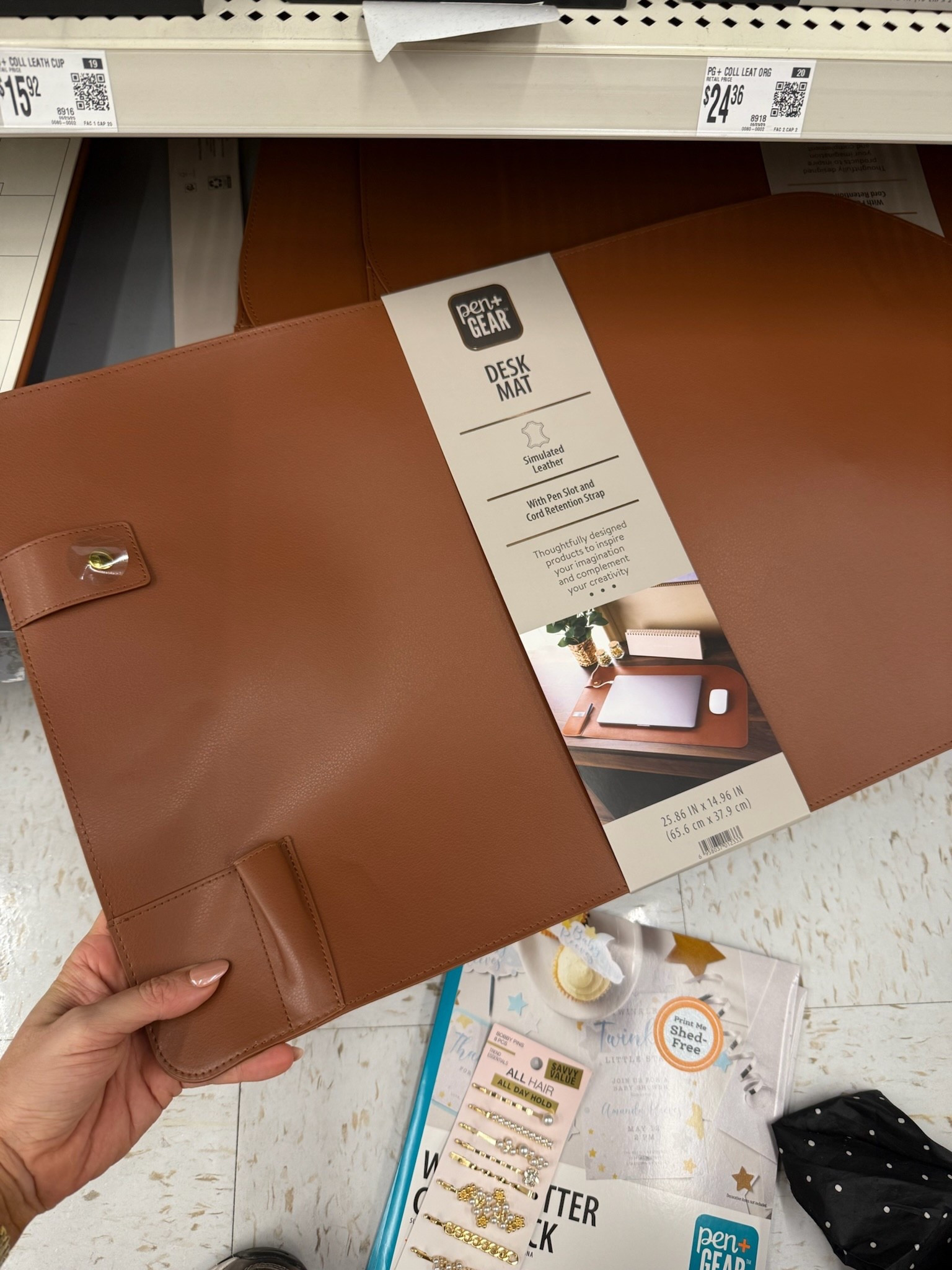 Very similar to my desk mat in the study!

#LTKFindsUnder50 #LTKHome #LTKStyleTip