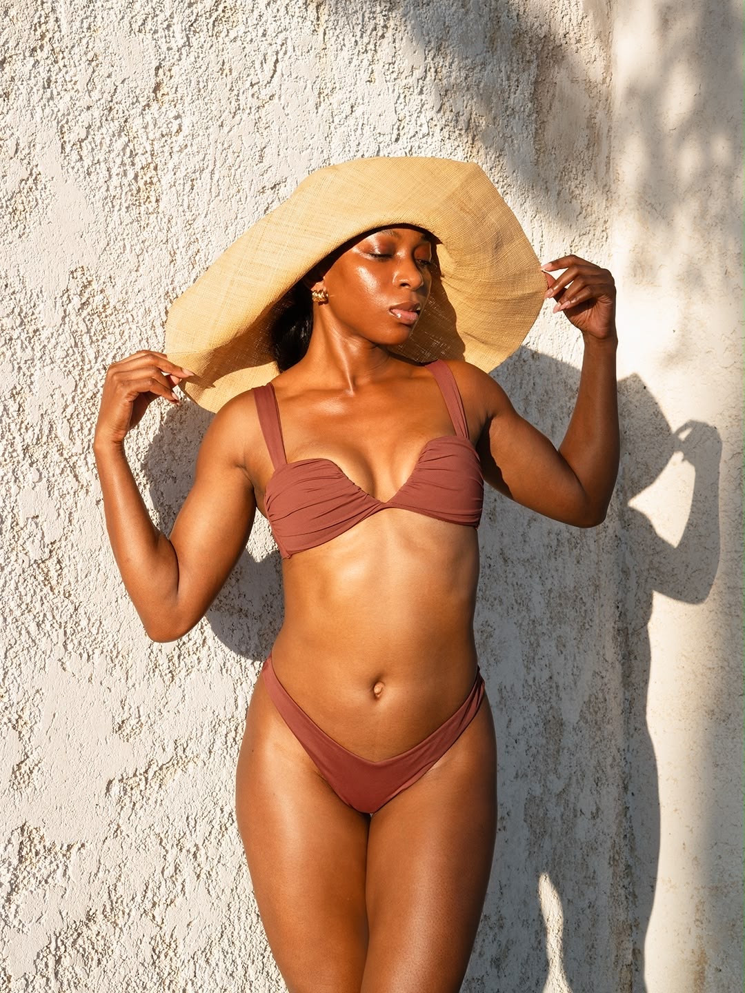 Chocolate Summer

A rich chocolate-brown bikini paired with an oversized woven sun hat for an effortless, sun-soaked summer look. Minimal, warm-toned and perfect for slow days by the pool.

#LTKstyletip #LTKsummer #LTKtravel