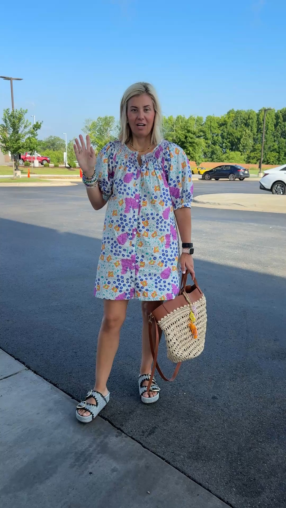 Ootd… picking mc up from camp!

Xs dress
8.5 shoes

#LTKdayinmylife #LTKootd #LTKSaleAlert