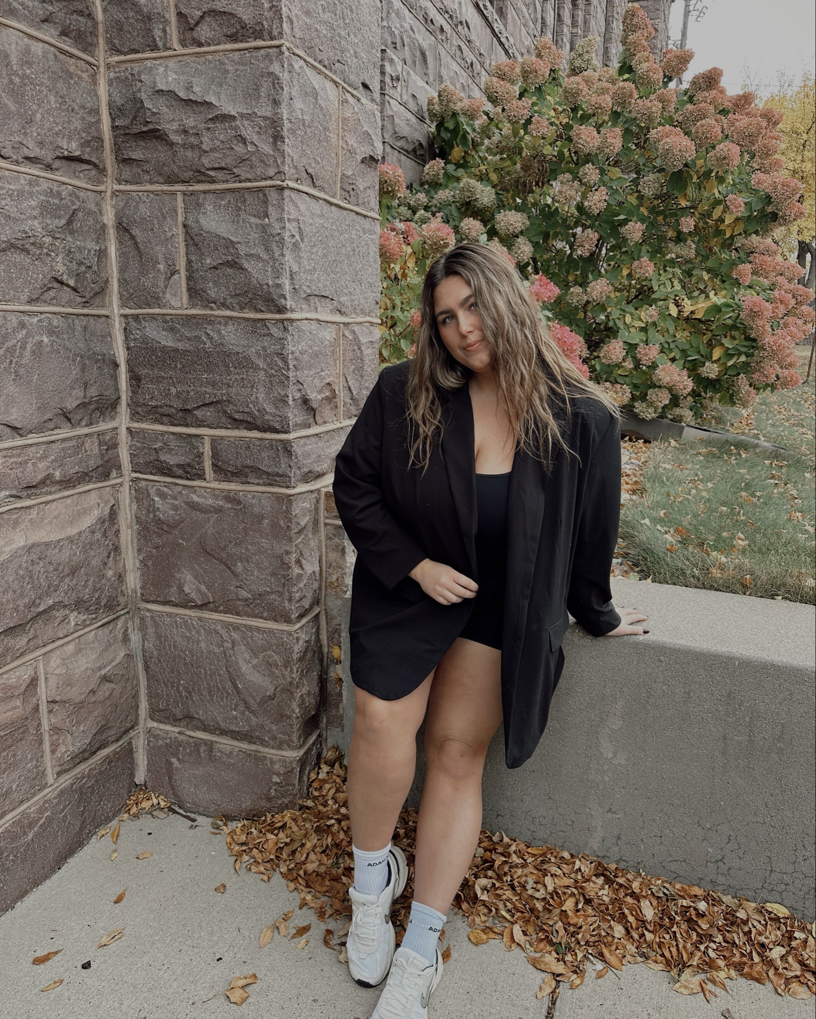 Blazer: 3X
romper: XL

#LTKPlusSize #LTKStyleTip #LTKFindsUnder50