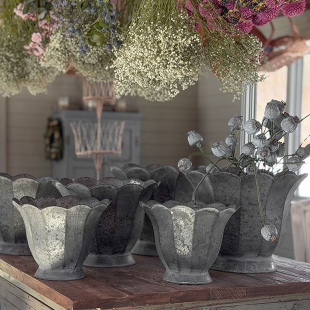 Scalloped Metal Trompette Planters Set of 3 | Antique Farm House