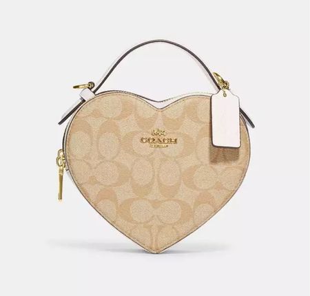 Coach 🫶🏽 Bag 

Loving this bag for all of my "girlcore" Muses, so cute and sweet

#coach #heart #valentines

#LTKsalealert #LTKitbag #LTKstyletip