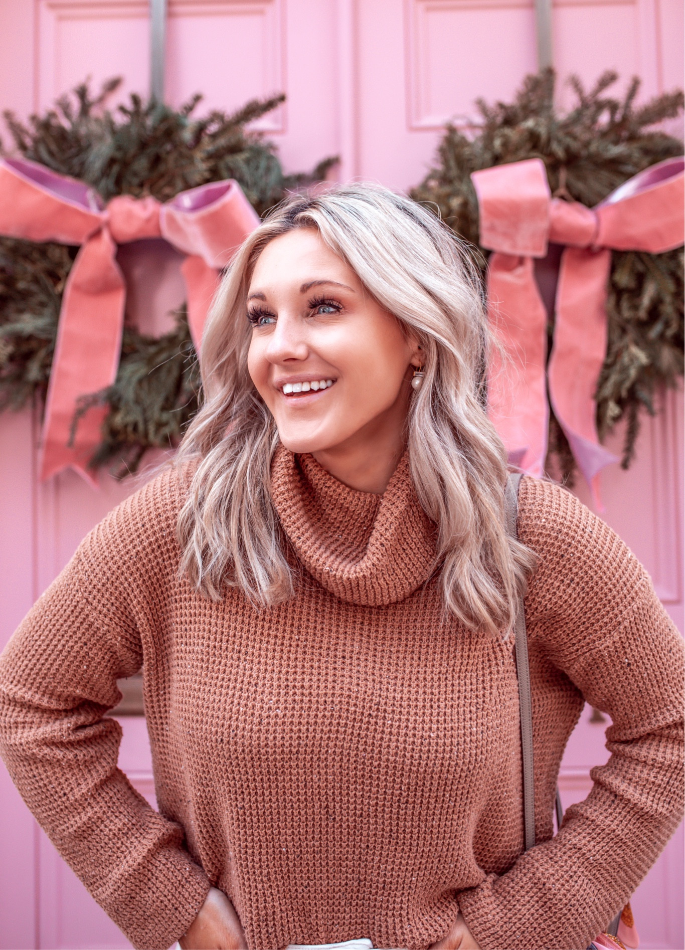 last day to order julie vos for christmas!
my mom surprised me wirh these charlotte pearl drop earrings
sweater is old nordstrom bp, similars linked
camel knit turtleneck
Cropped turtleneck sweater
Charleston pink door
Winter fashion
Gift for her


#LTKbump #LTKGiftGuide #LTKunder50