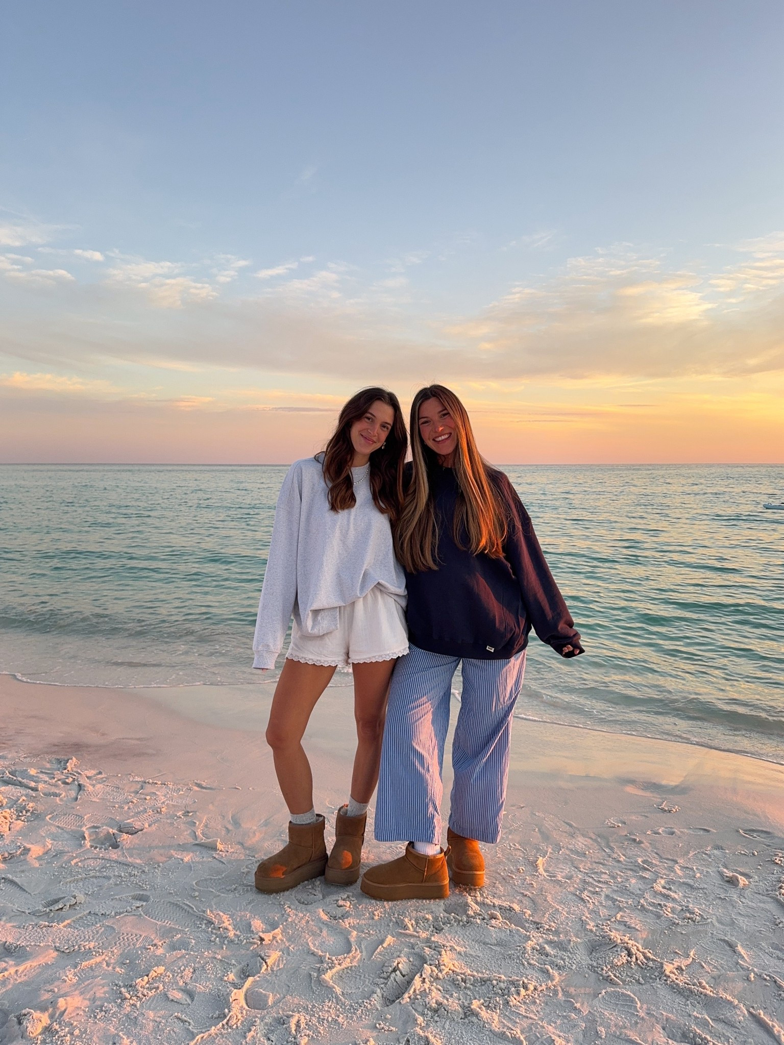 Sunset walks and laid-back vibes 🌅

Loving these HONEY SWIM crewnecks and UGG Classic Mini Platform Boots for a relaxed, stylish beach look. Whether I’m soaking in the sunset or out for a casual stroll, this is my go-to combo for effortless style by the water. 💗

#LTKSeasonal #LTKootd #LTKTravel