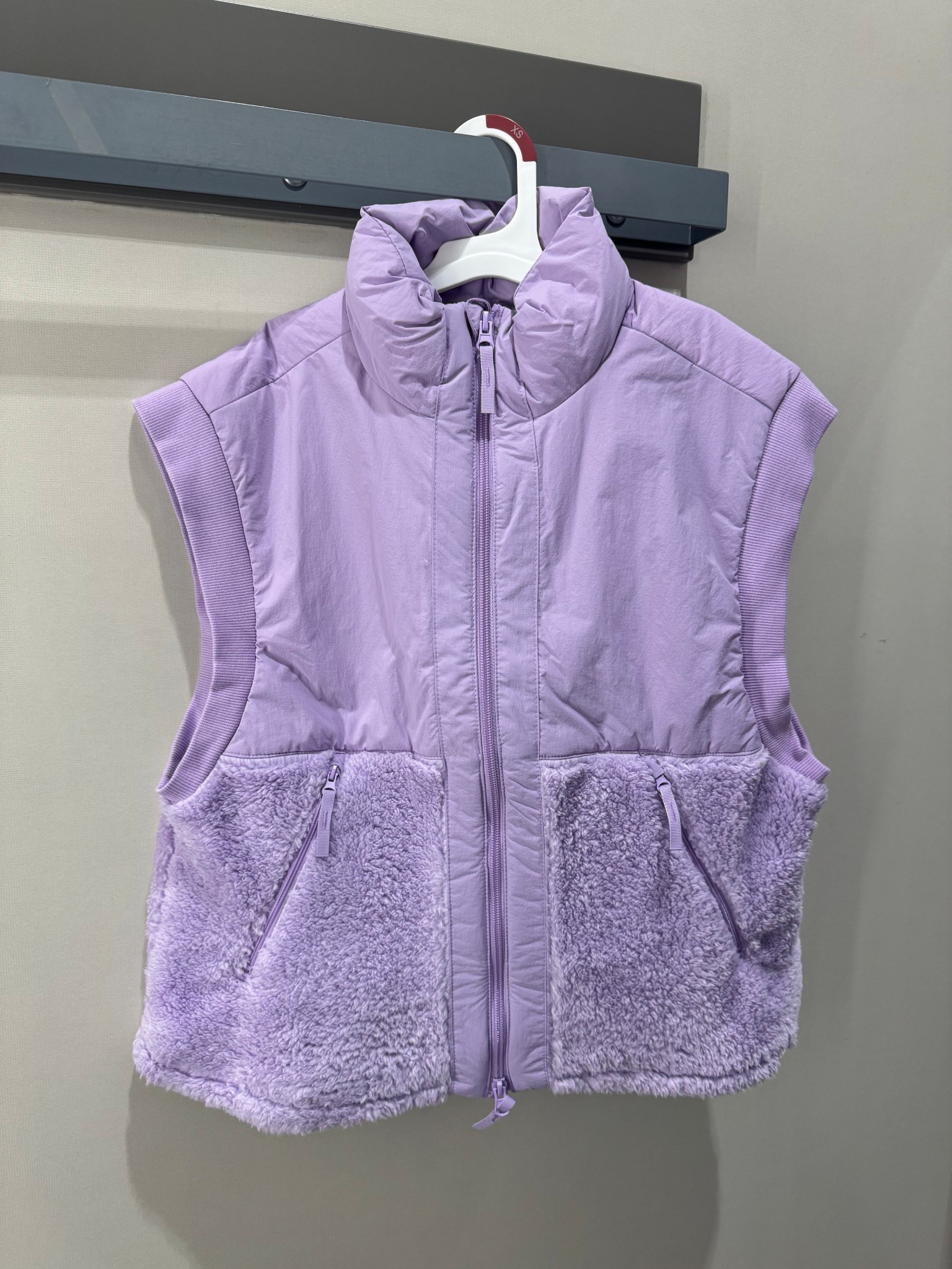 new vest currently on sale! perfect colors for spring🤩

#LTKSeasonal #LTKSaleAlert #LTKFindsUnder50