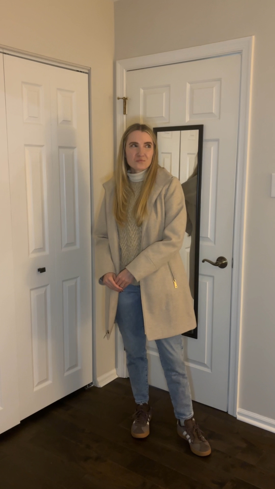 Casual outfit. Outfit for errands. Fall outfit. 

#LTKFindsUnder100 #LTKFindsUnder50