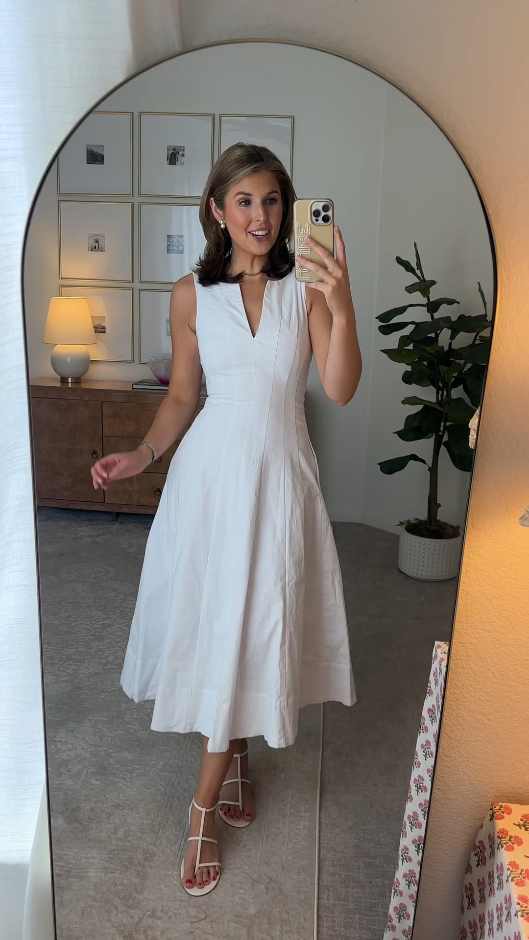 Classic white midi for summer! Wearing an XS.

@bloomingdales #bloomingdales #ad