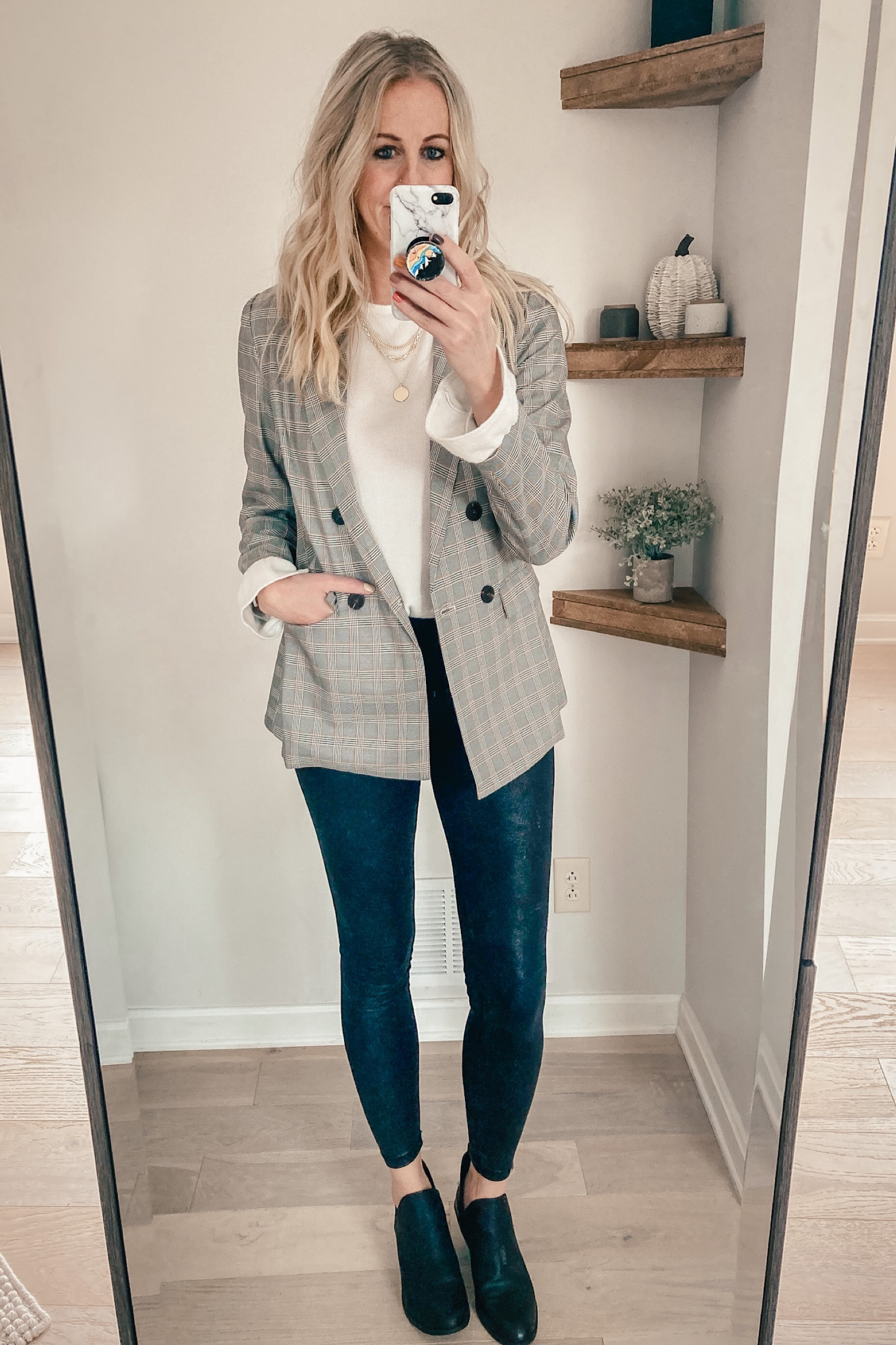 Must have fall blazer from Amazon! Perfect for work or with jeans  

#LTKSeasonal #LTKunder50 #LTKworkwear