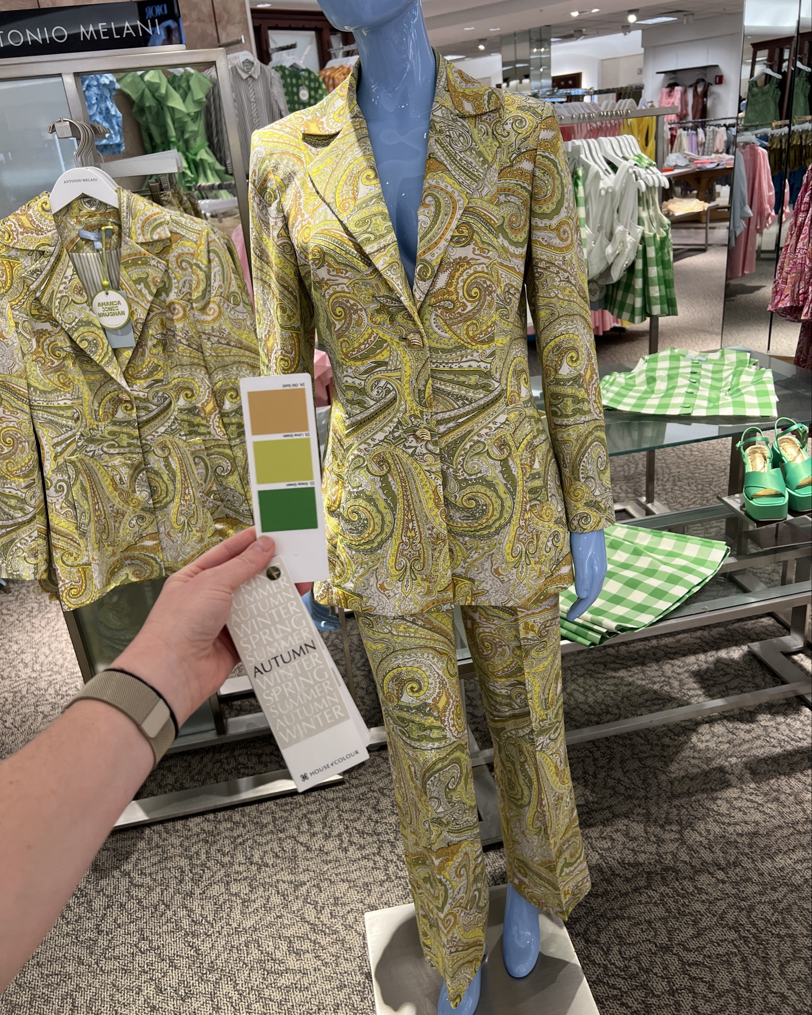 These Autumn prints are amazing! 🍂